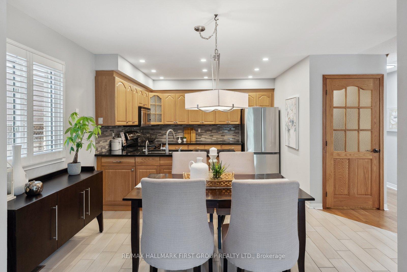 Photo 15 of 1542 Rawlings Drive, Pickering, Liverpool — HOMEH