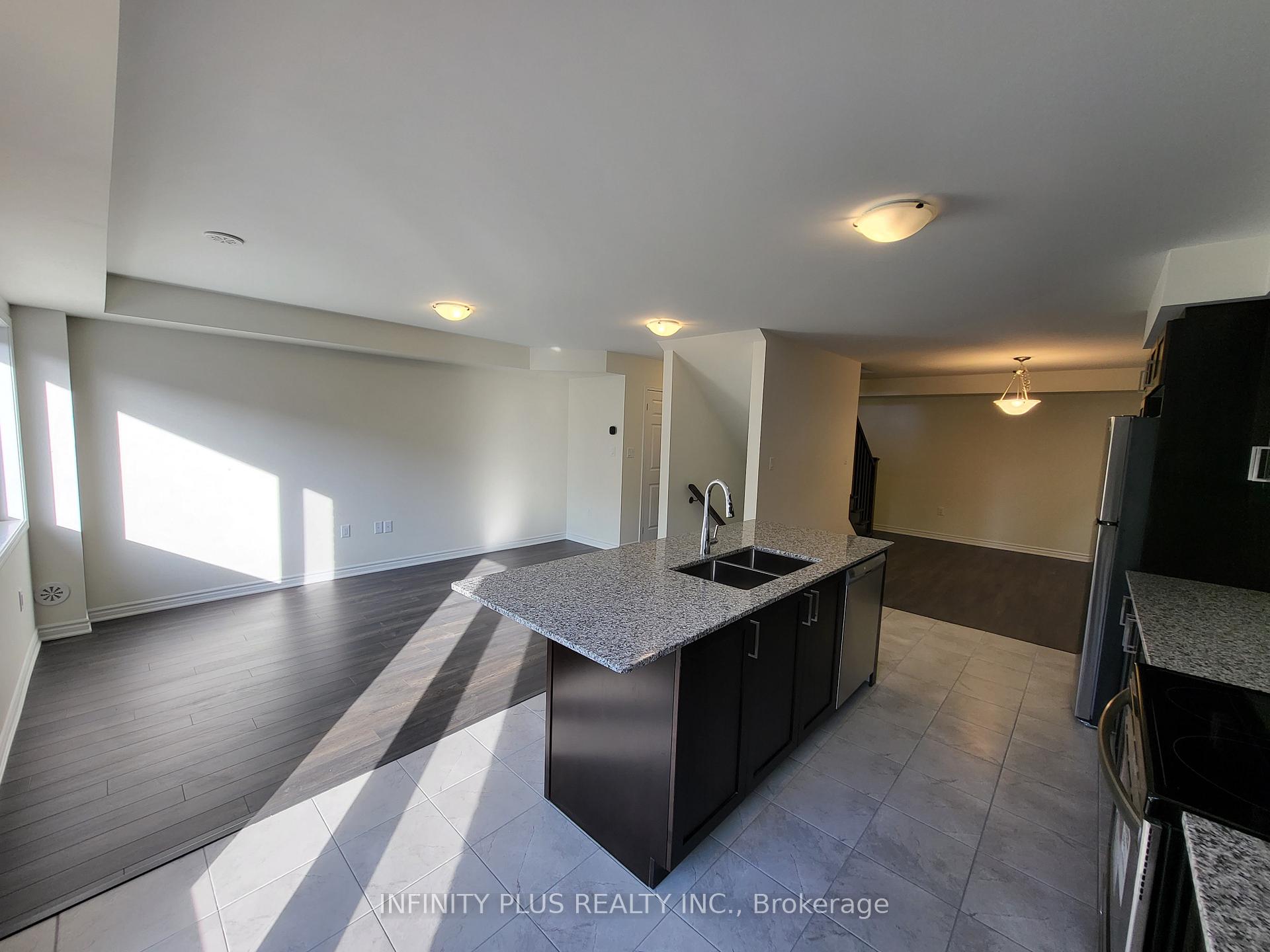 Photo 3 of 3351 Thunderbird Promenade, Pickering, Rural Pickering — HOMEH