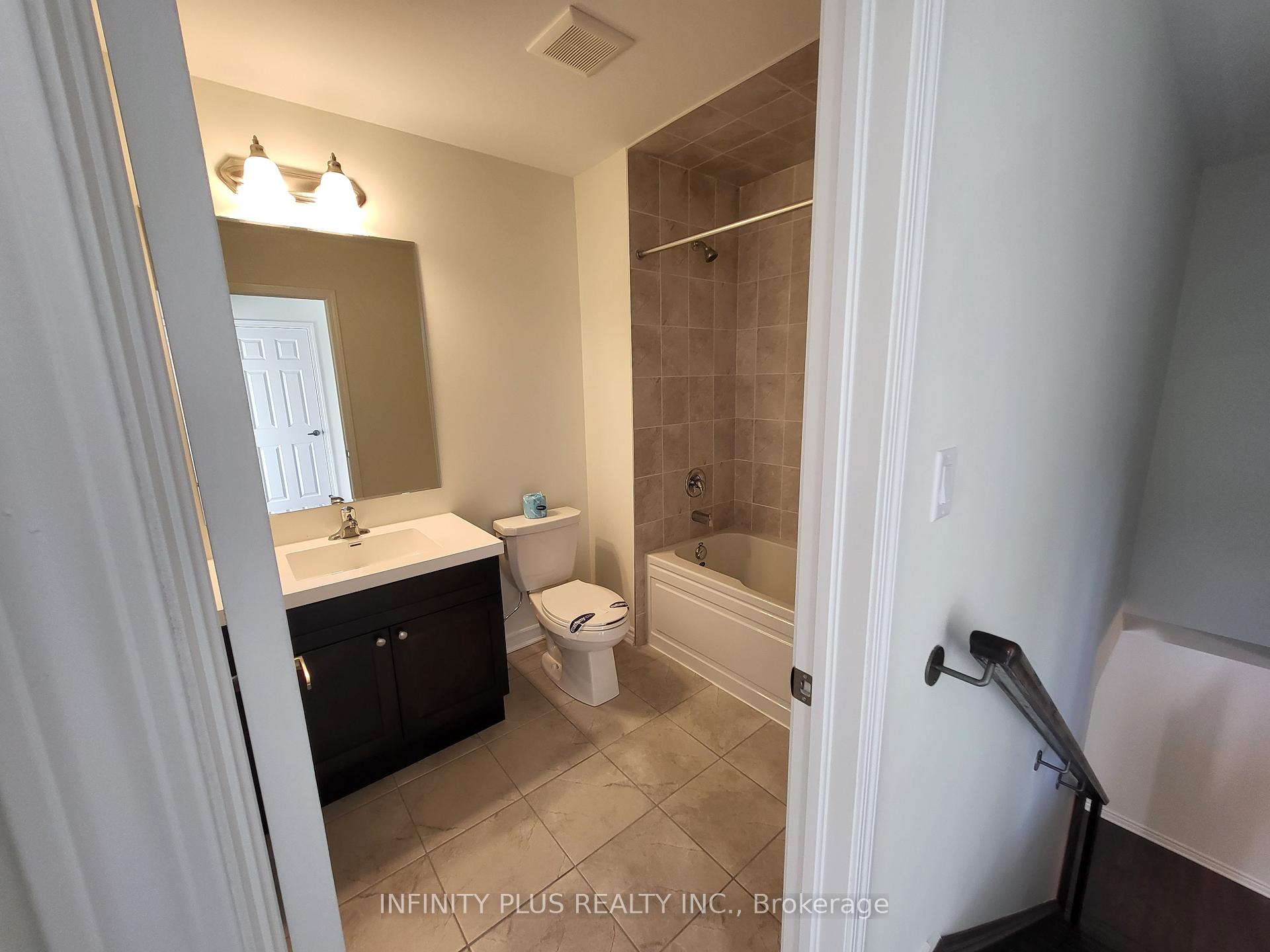 Photo 9 of 3351 Thunderbird Promenade, Pickering, Rural Pickering — HOMEH