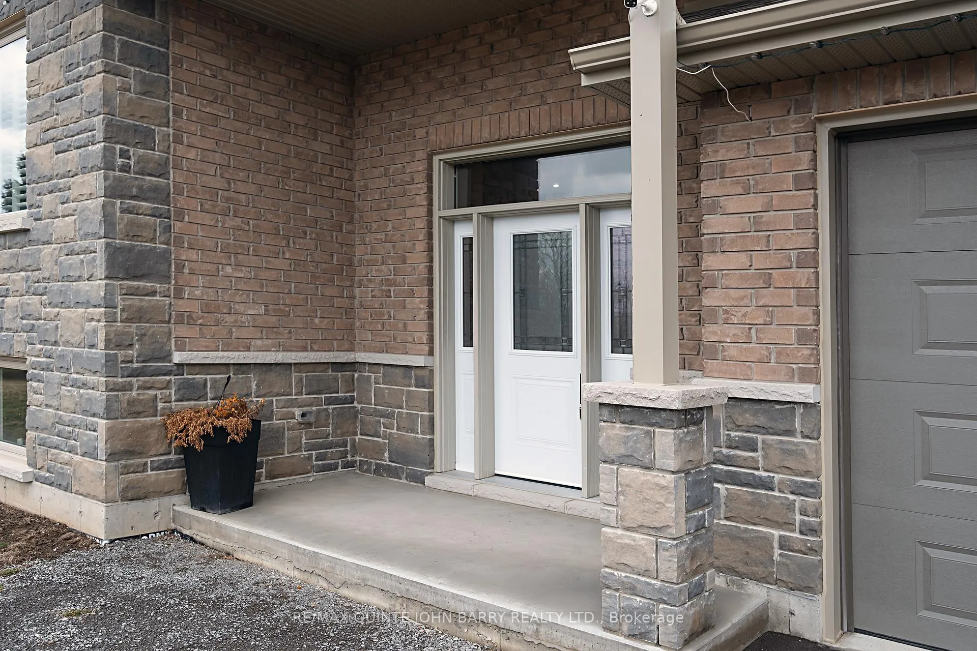 Photo 3 of 16532 Highway 2, Quinte West, Murray Ward — HOMEH