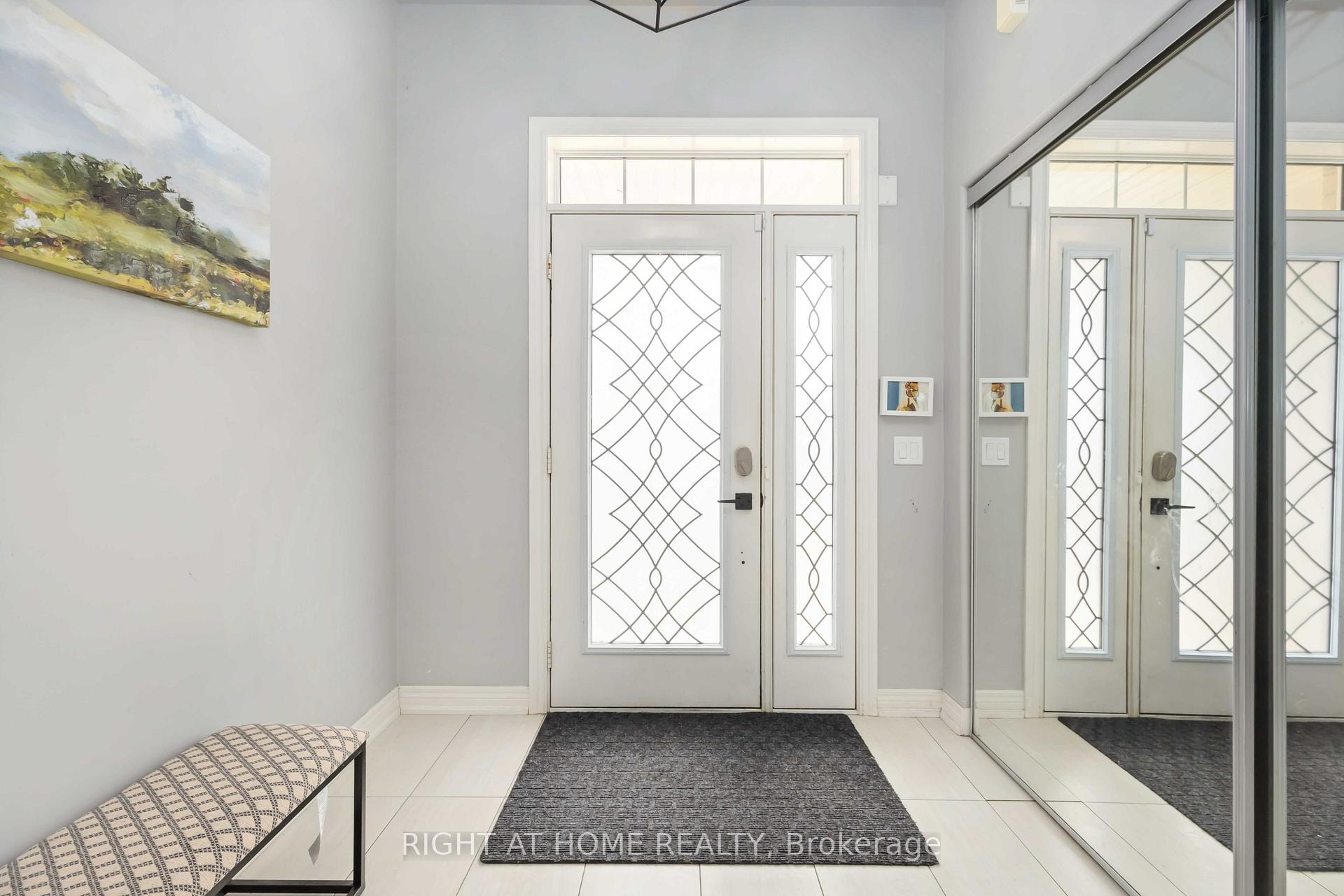 Photo 2 of 225 Blackwell Crescent, Oshawa, Windfields — HOMEH