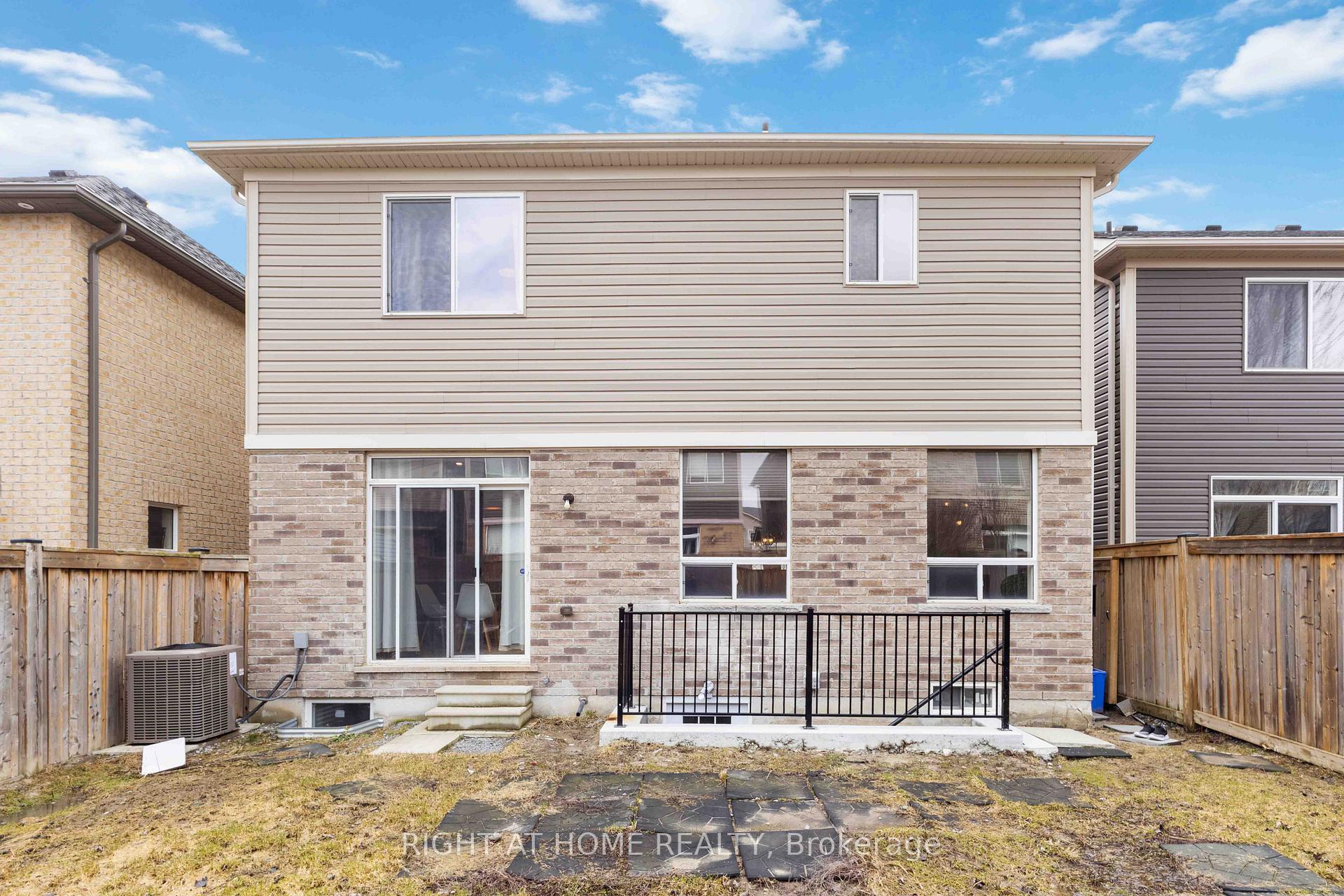 Photo 17 of 225 Blackwell Crescent, Oshawa, Windfields — HOMEH