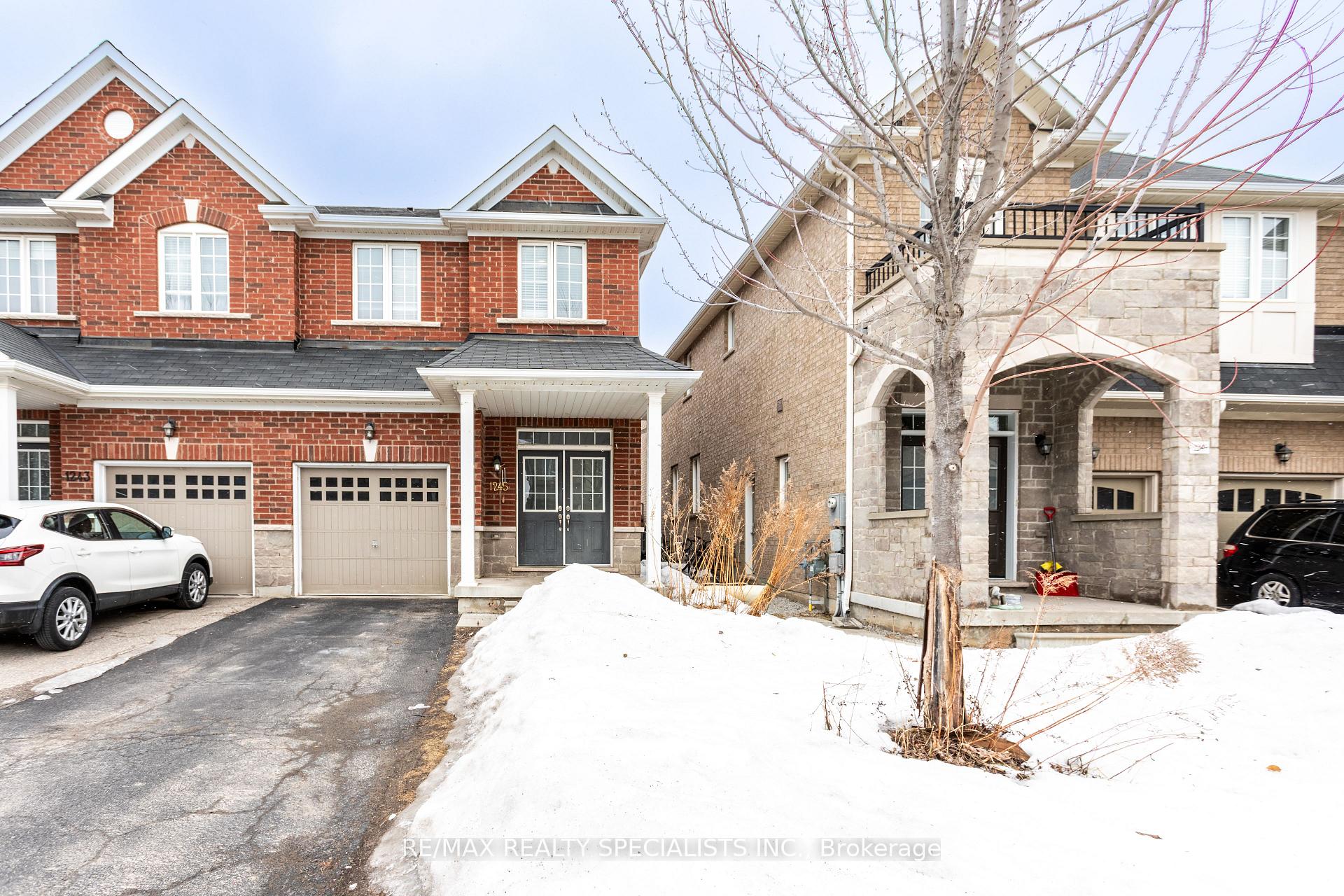 Front of 1245 Ruddy Crescent