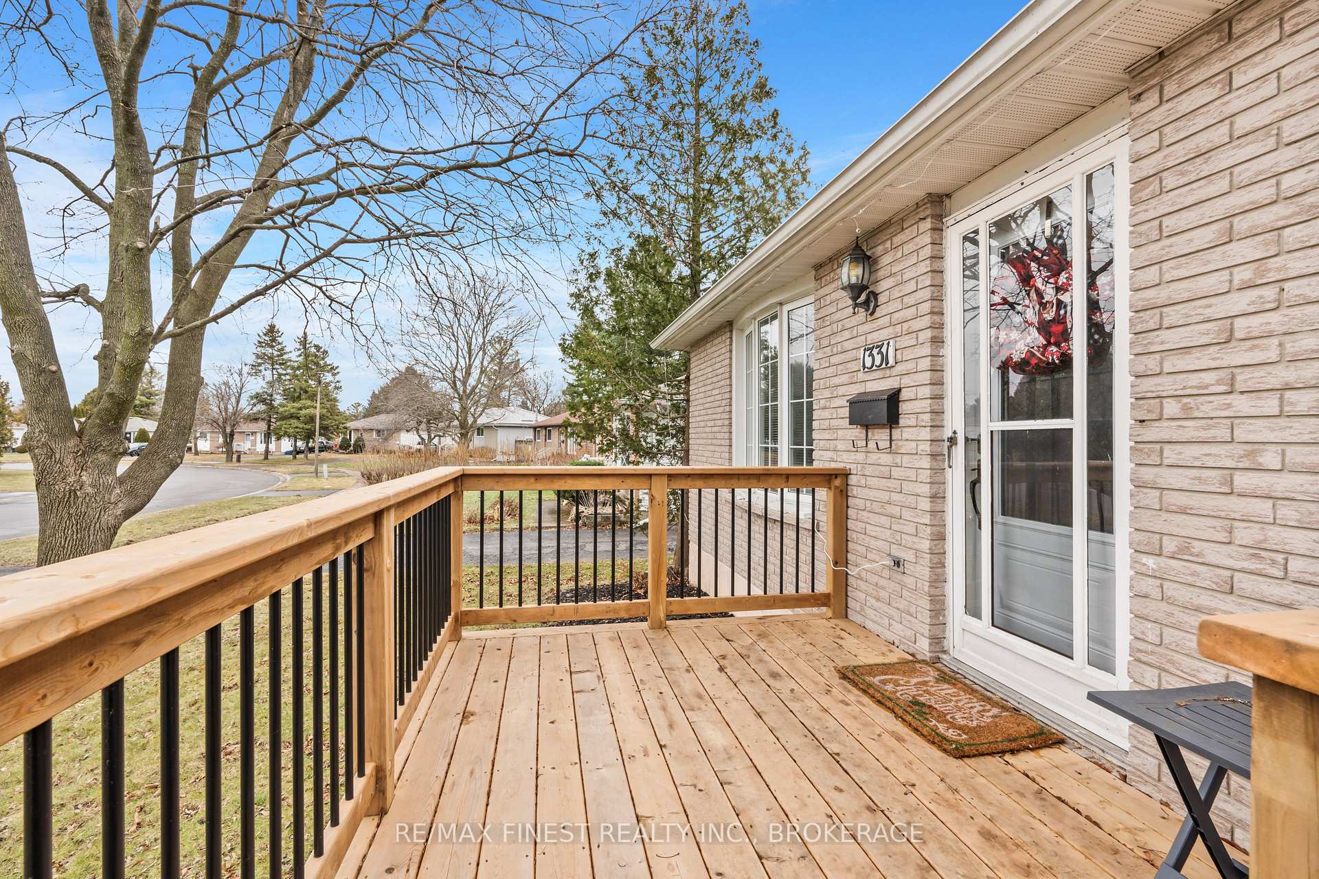 Photo 3 of 1331 Waverley Crescent, Kingston, South of Taylor-Kidd Blvd — HOMEH