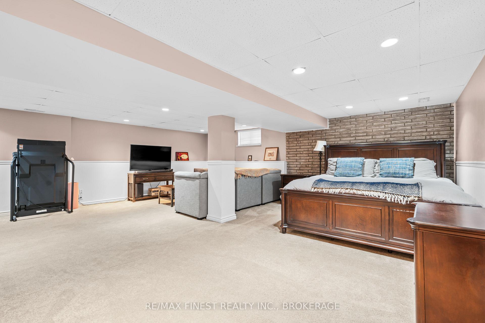 Photo 22 of 1331 Waverley Crescent, Kingston, South of Taylor-Kidd Blvd — HOMEH