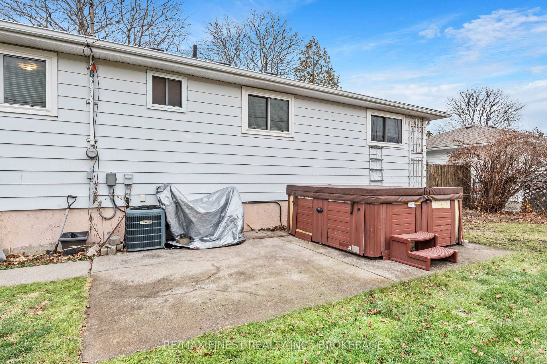 Photo 28 of 1331 Waverley Crescent, Kingston, South of Taylor-Kidd Blvd — HOMEH