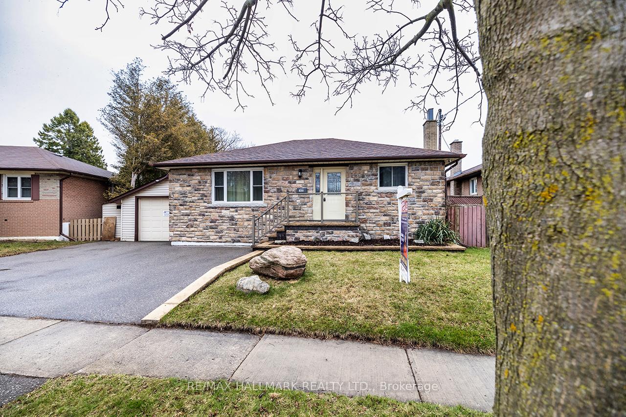 Photo 2 of 1435 Bala Drive, Oshawa, Lakeview — HOMEH
