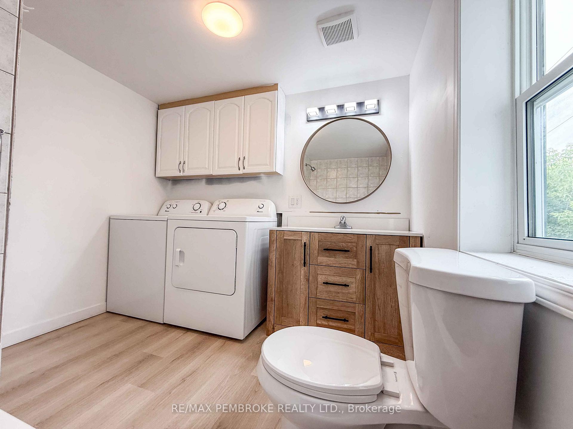 Photo 22 of 279 Lisgar Avenue, Renfrew — HOMEH