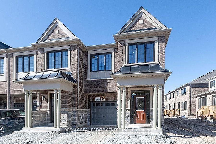 Front of 1458 Watercress Way