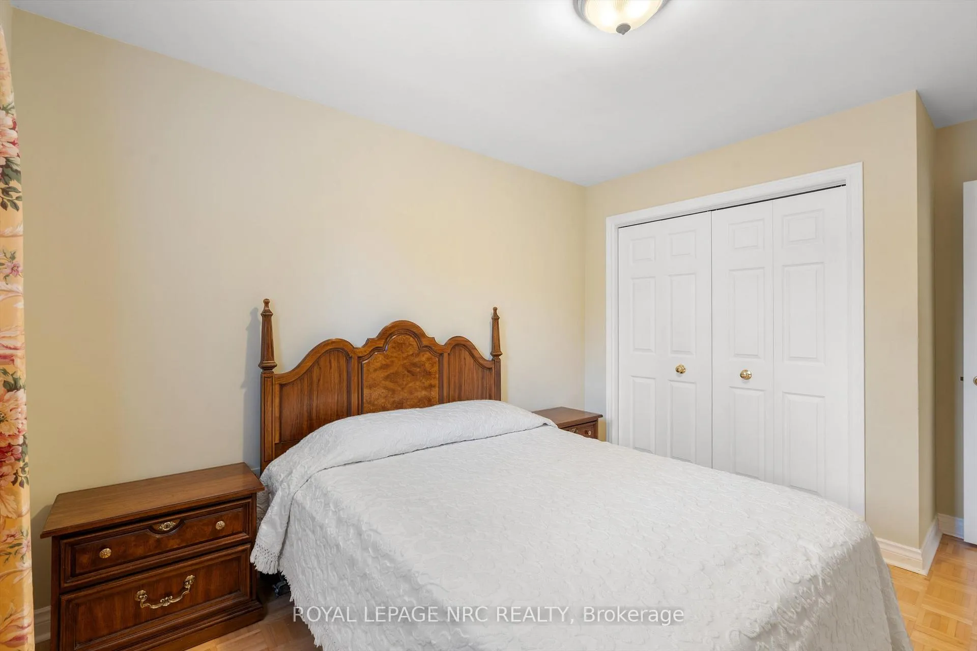 Photo 24 of 8 Dunbar Crescent, St. Catharines, Grapeview — HOMEH