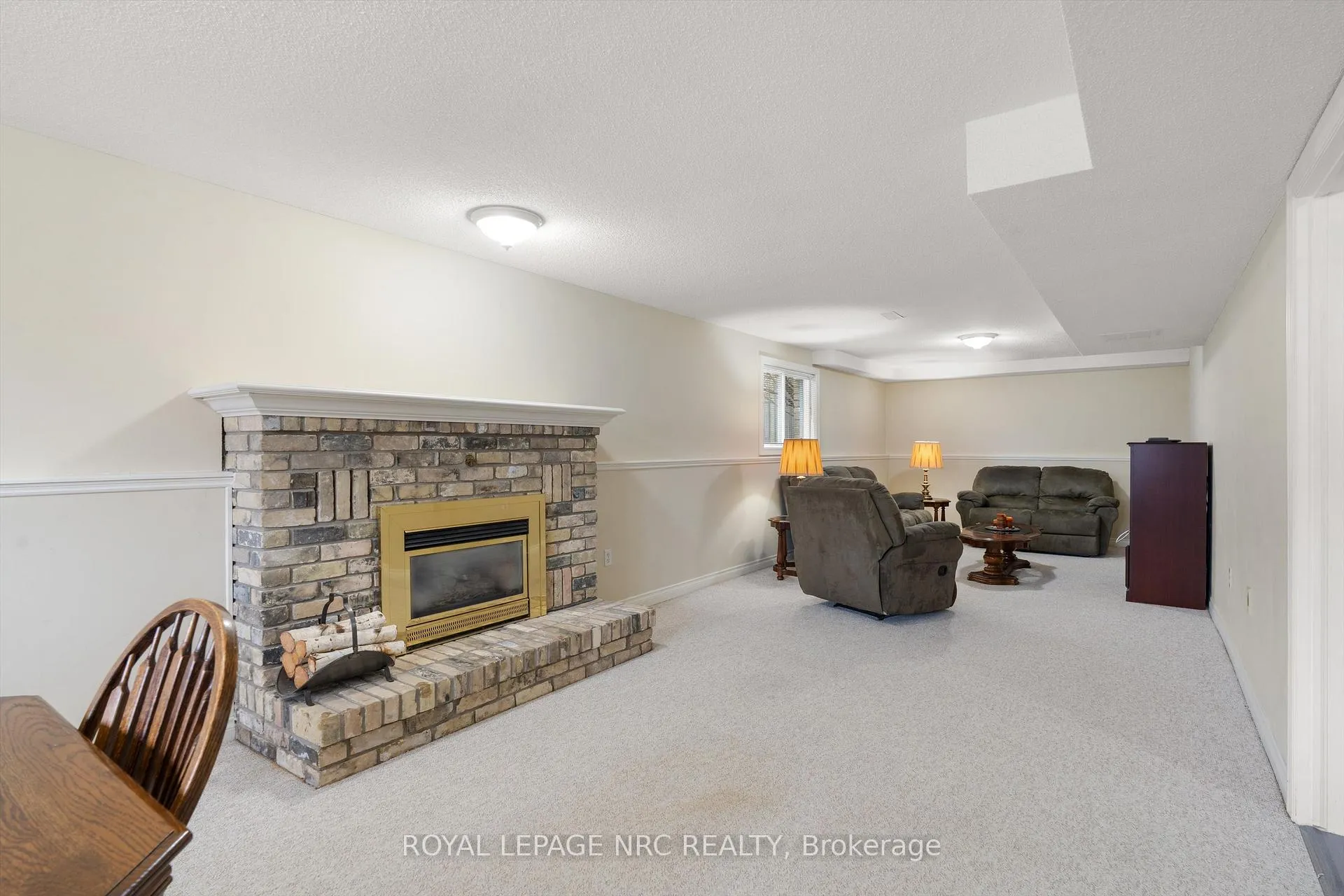 Photo 28 of 8 Dunbar Crescent, St. Catharines, Grapeview — HOMEH