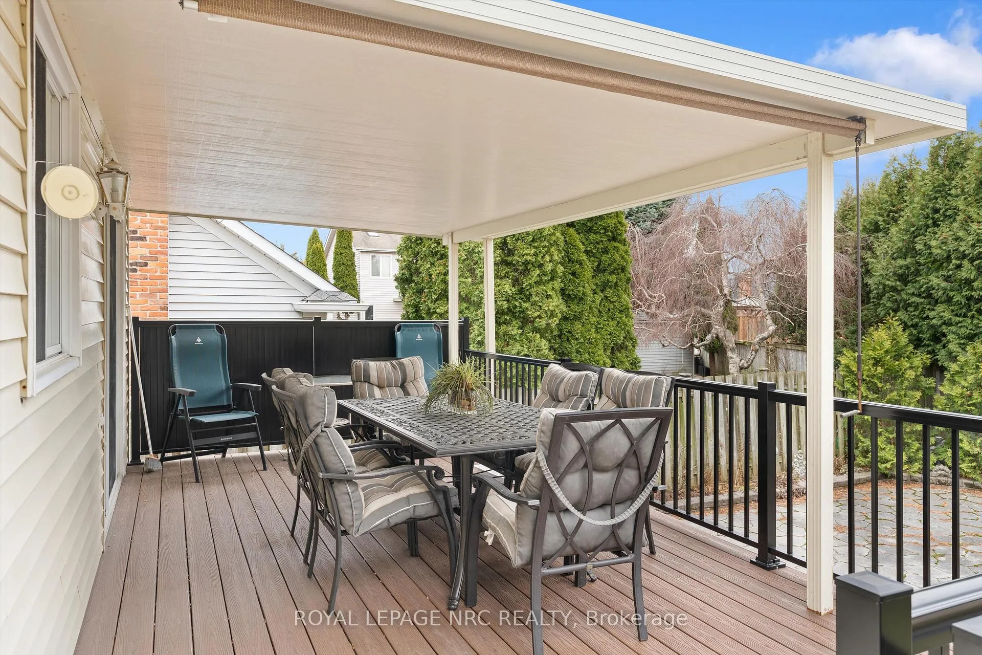 Photo 40 of 8 Dunbar Crescent, St. Catharines, Grapeview — HOMEH