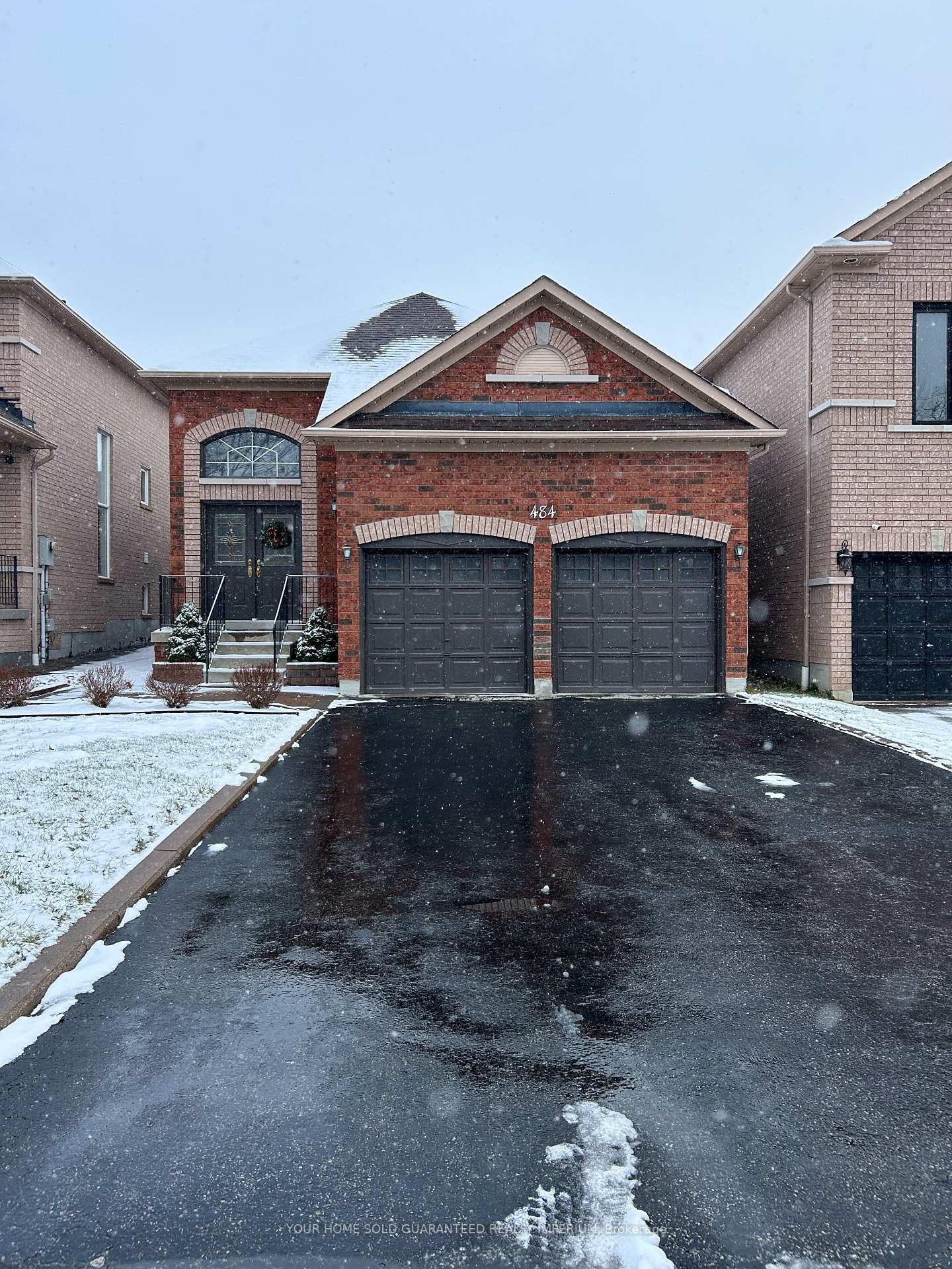 Photo 1 of 484 Summerpark Crescent, Pickering, Amberlea — HOMEH