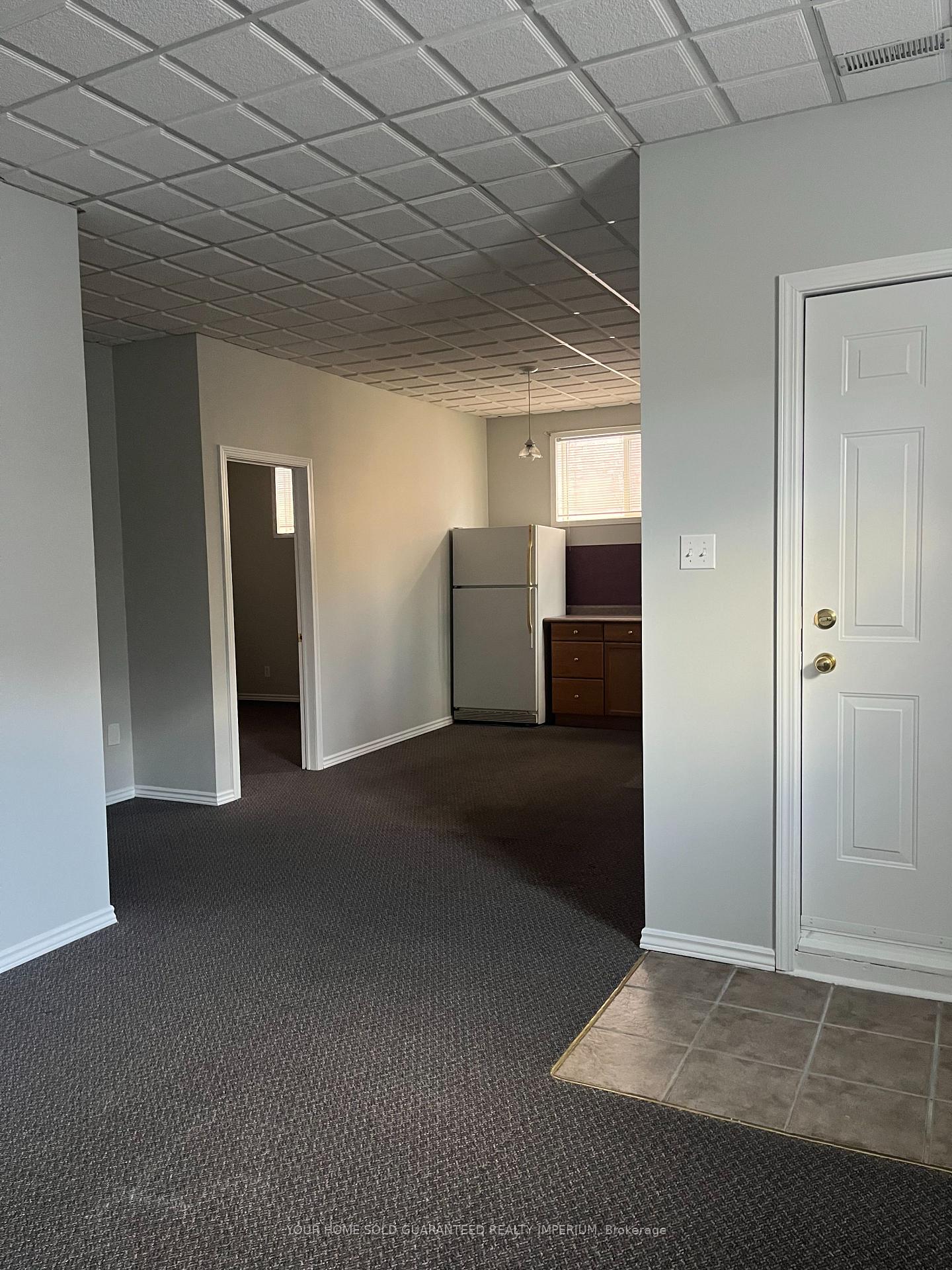 Photo 4 of 484 Summerpark Crescent, Pickering, Amberlea — HOMEH