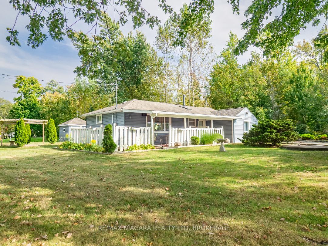 Front of 527 Pinecrest Road