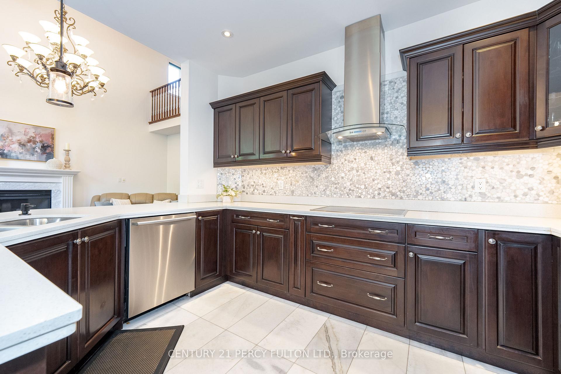 Photo 17 of 837 Primrose Court, Pickering, Liverpool — HOMEH
