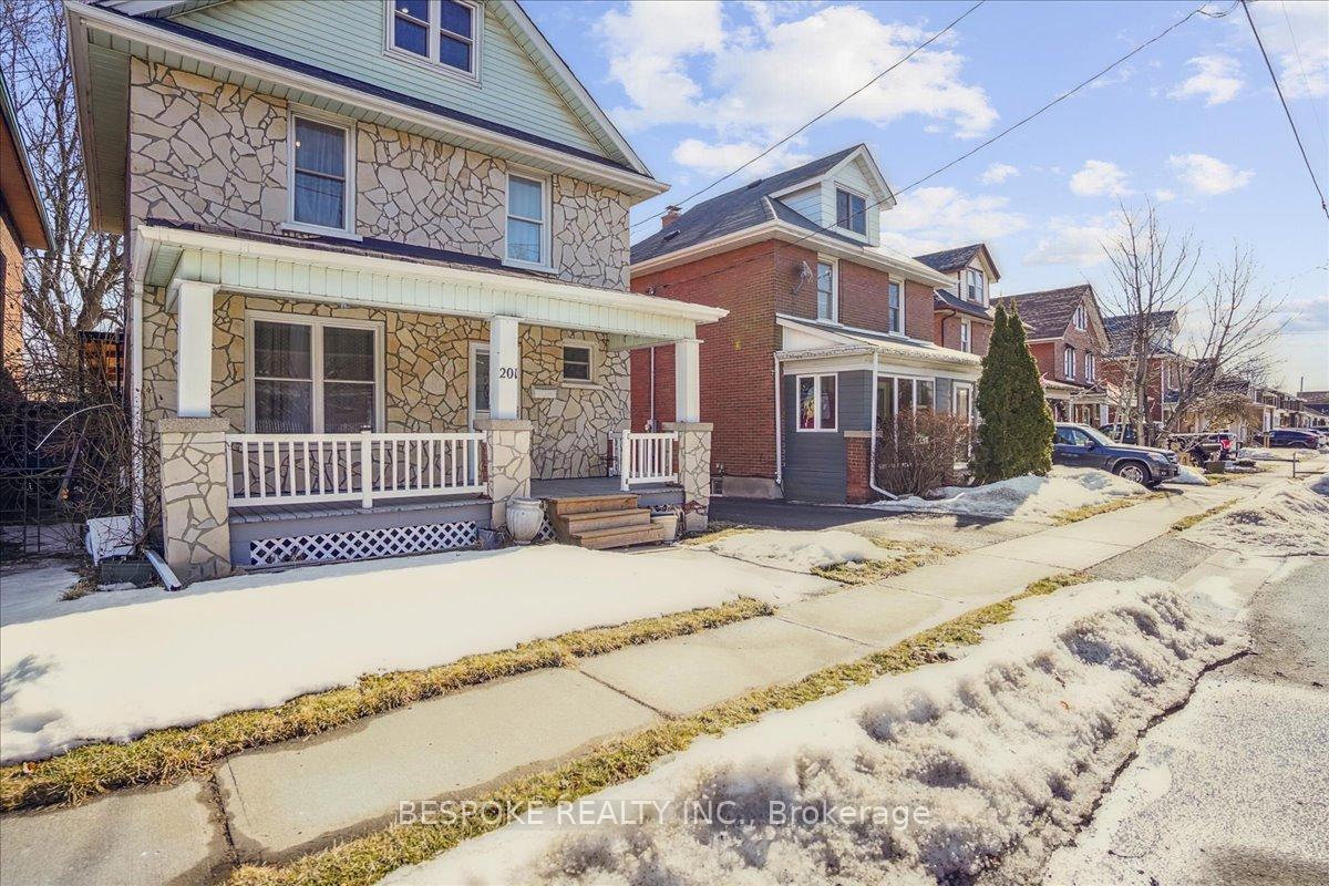 Photo 4 of 201 Clarke Street, Oshawa, Central — HOMEH