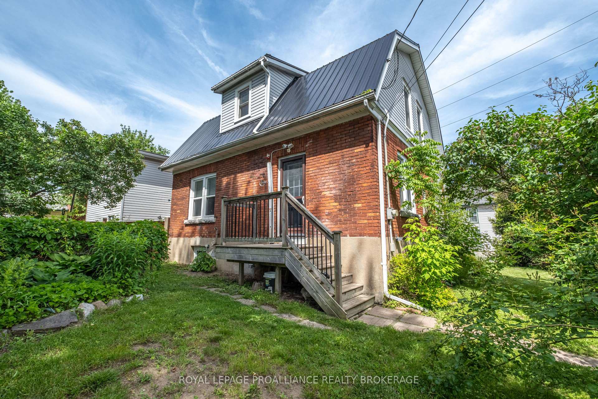 Photo 1 of 300 Division Street, Kingston, East of Sir John A. Blvd — HOMEH