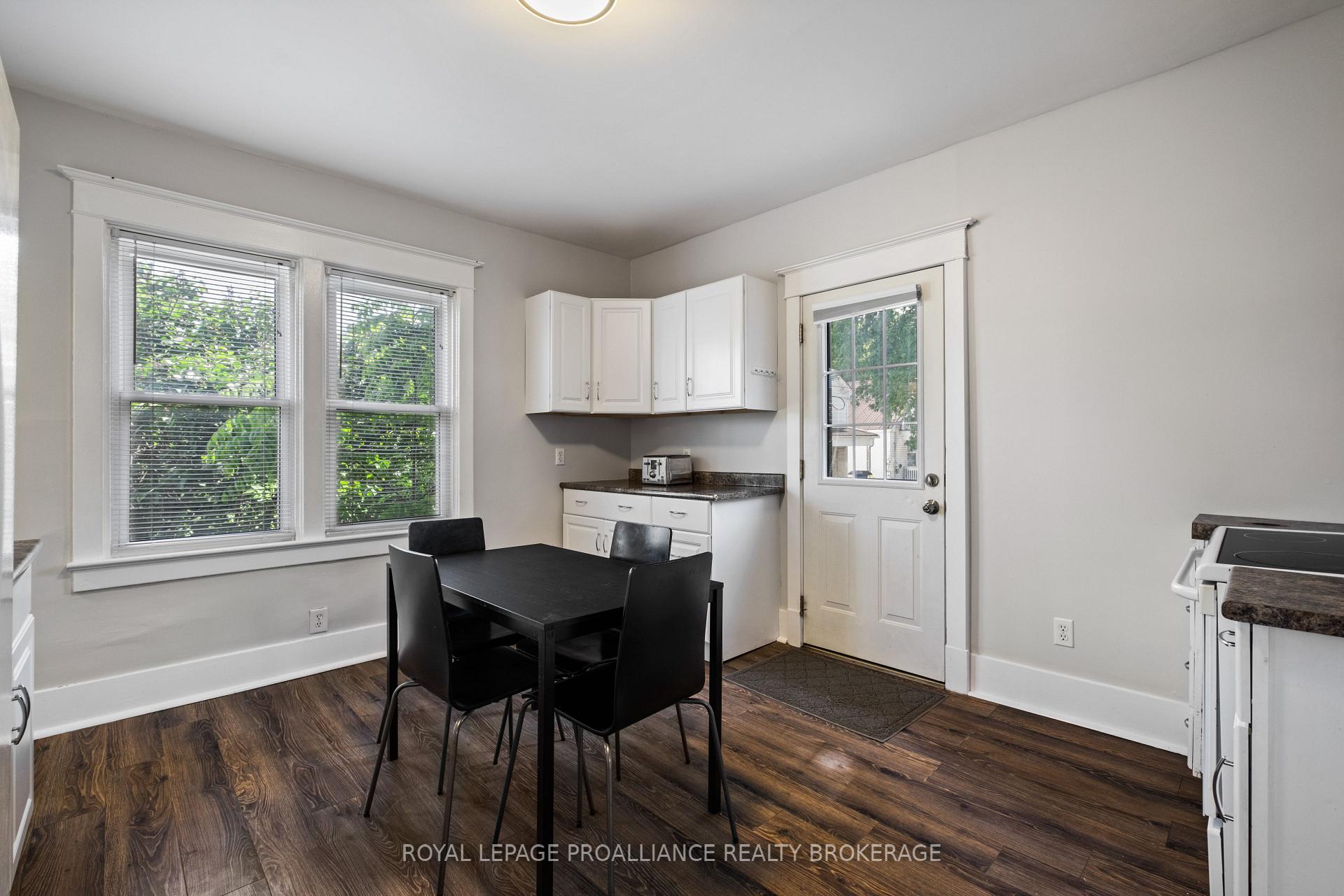 Photo 19 of 300 Division Street, Kingston, East of Sir John A. Blvd — HOMEH