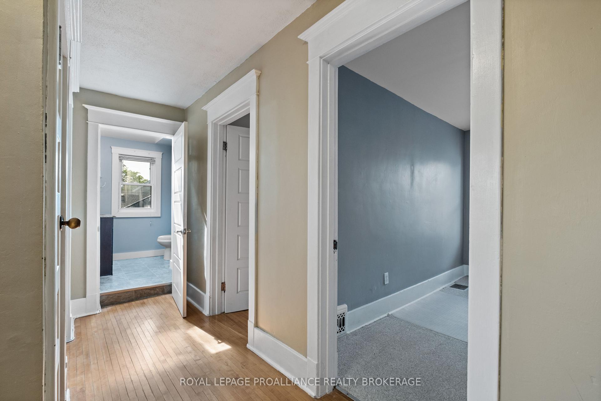 Photo 27 of 300 Division Street, Kingston, East of Sir John A. Blvd — HOMEH