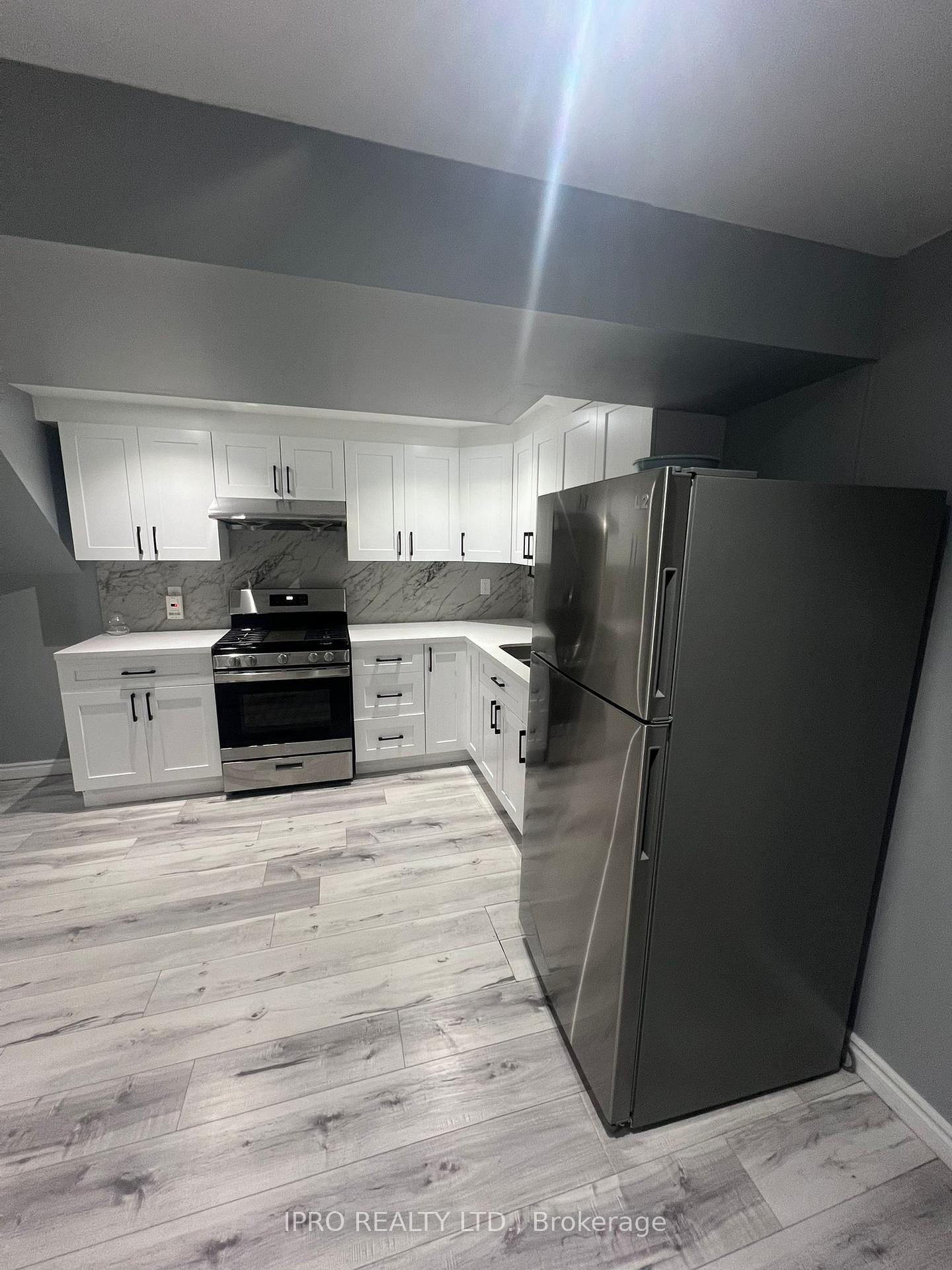 Photo 2 of 1491 Clearbrook Drive, Oshawa, Taunton — HOMEH