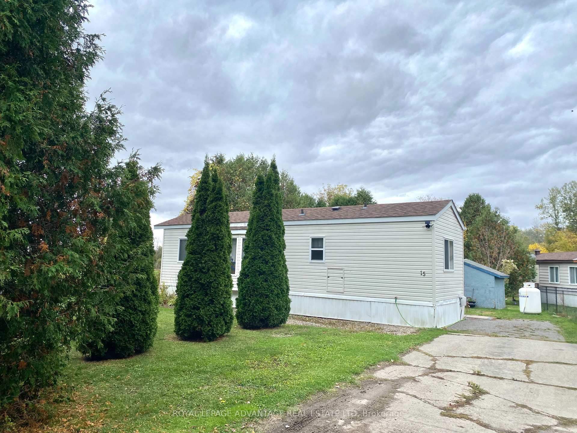 Photo 2 of 15 Saddle Avenue, Rideau Lakes, Rideau Lakes (South Elmsley) Twp — HOMEH