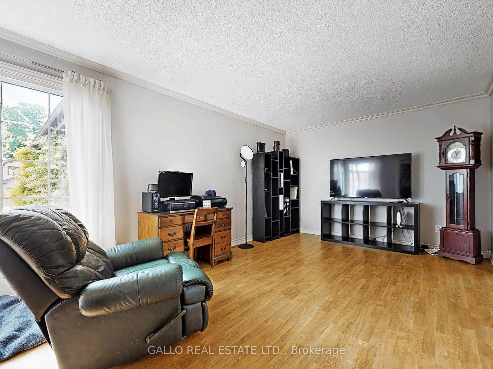 Photo 8 of 1083 Moorelands Crescent, Pickering, Rosebank — HOMEH