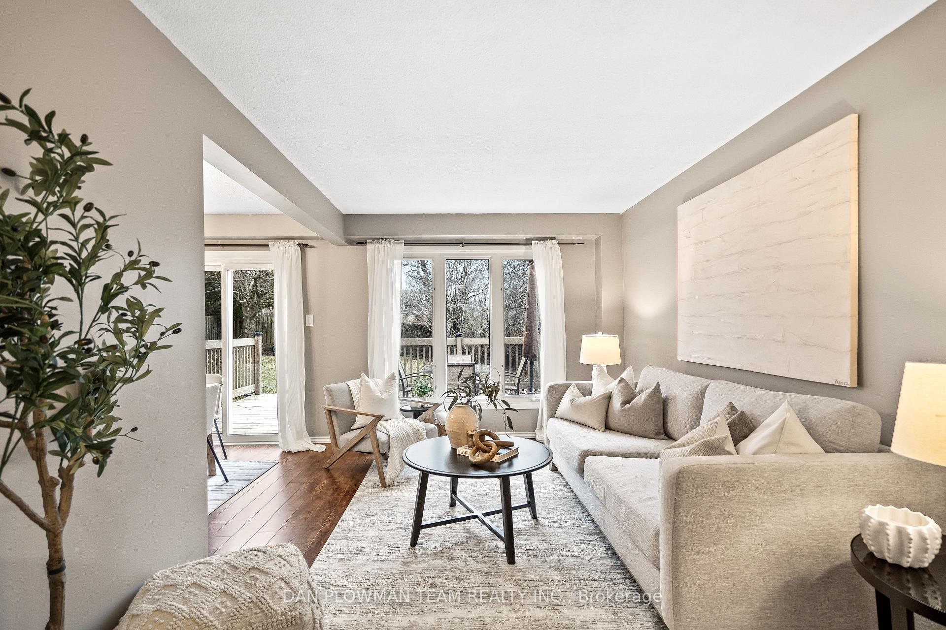 Photo 6 of 1235 Delmark Court, Oshawa, Donevan — HOMEH