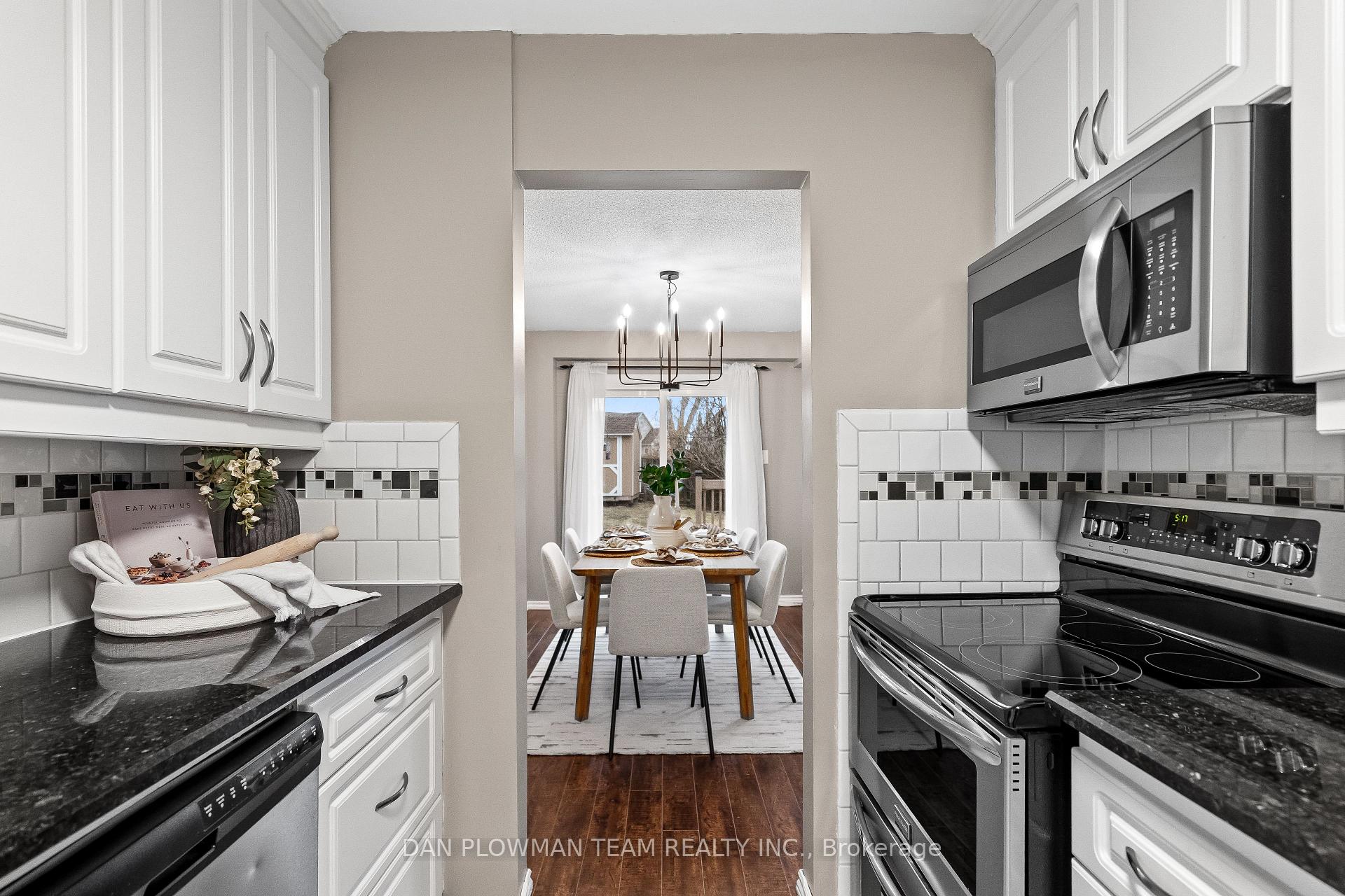 Photo 17 of 1235 Delmark Court, Oshawa, Donevan — HOMEH