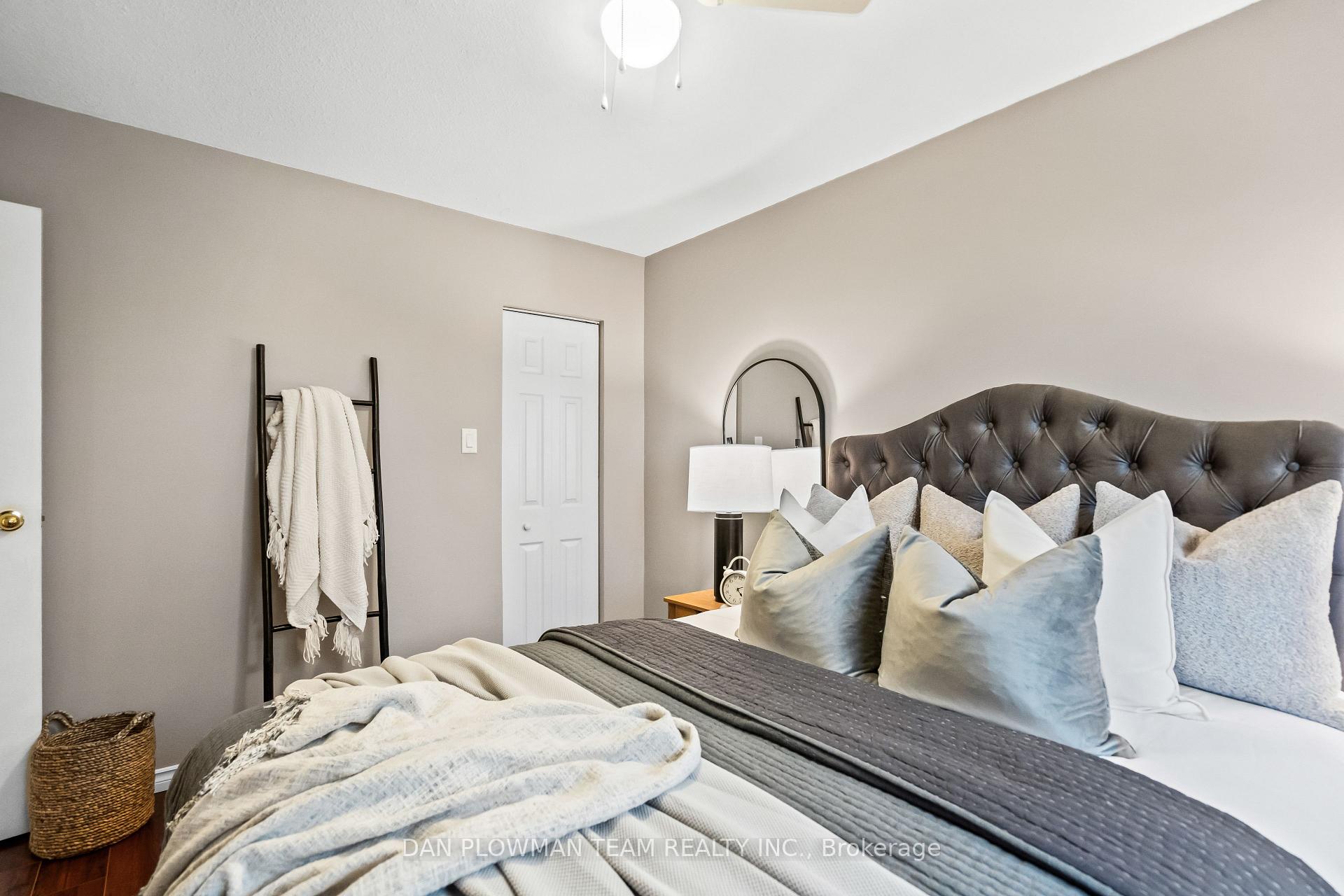 Photo 25 of 1235 Delmark Court, Oshawa, Donevan — HOMEH