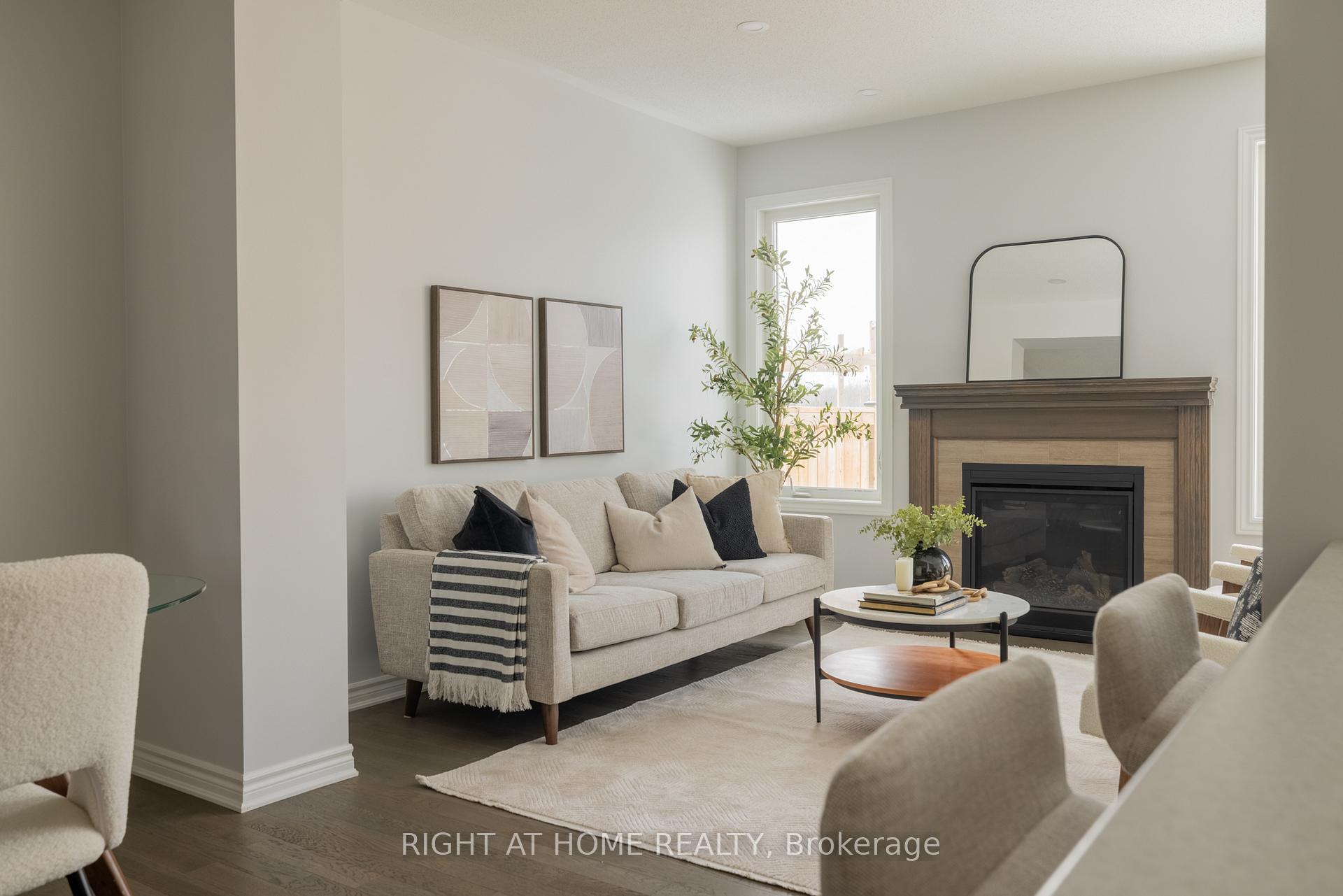 Photo 4 of 633 Monardia Way, Ottawa, Avalon West — HOMEH