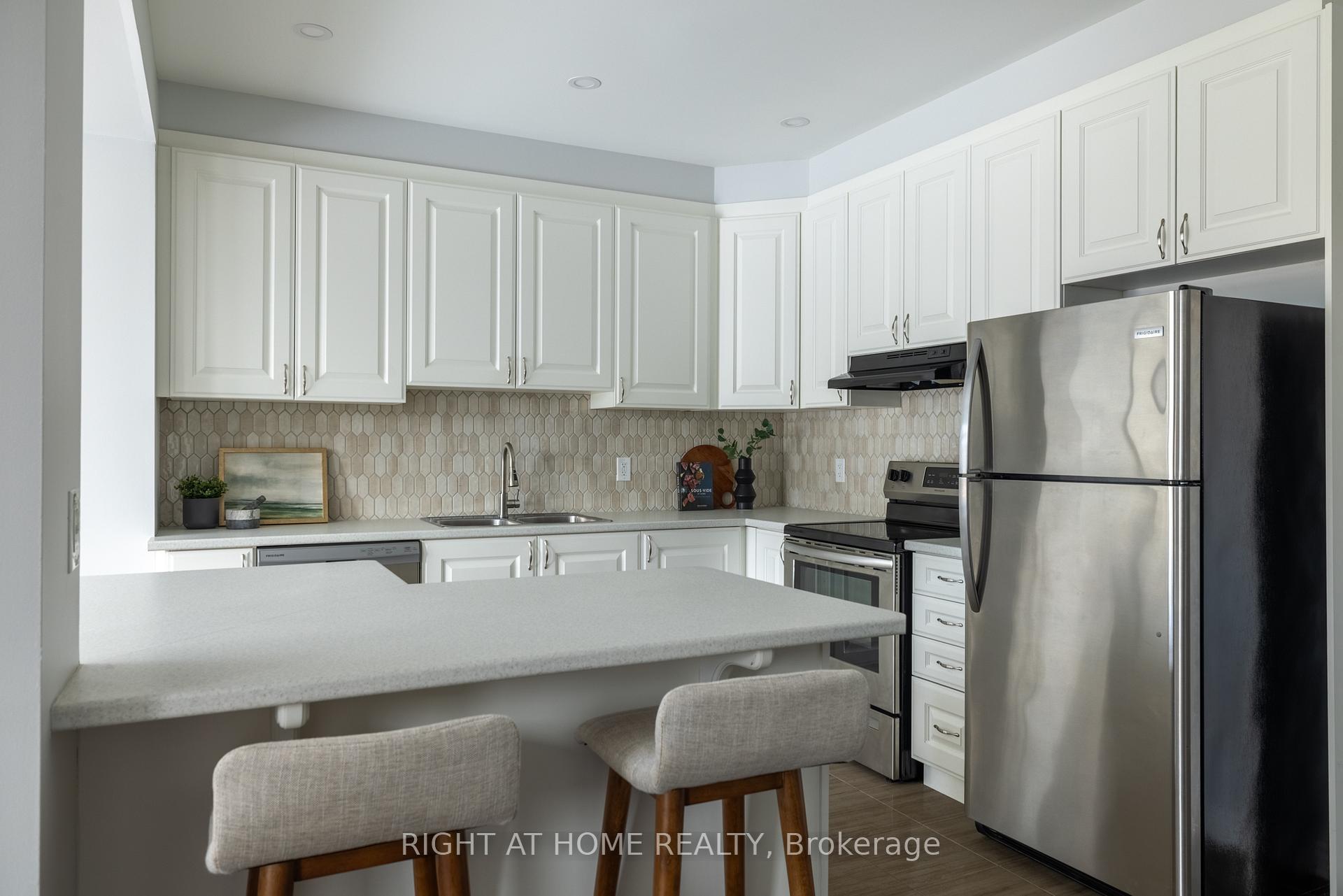 Photo 6 of 633 Monardia Way, Ottawa, Avalon West — HOMEH