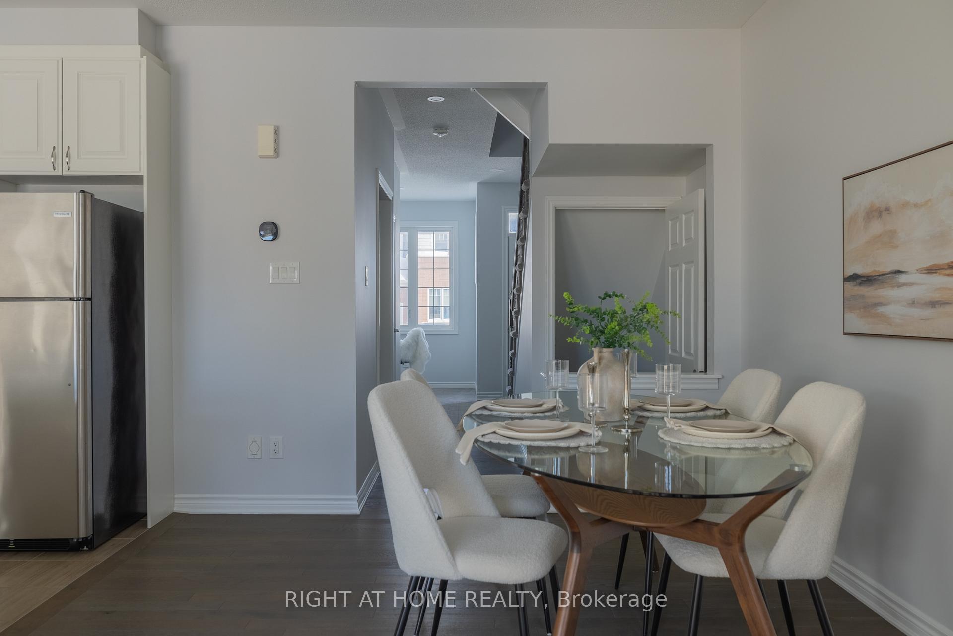 Photo 7 of 633 Monardia Way, Ottawa, Avalon West — HOMEH