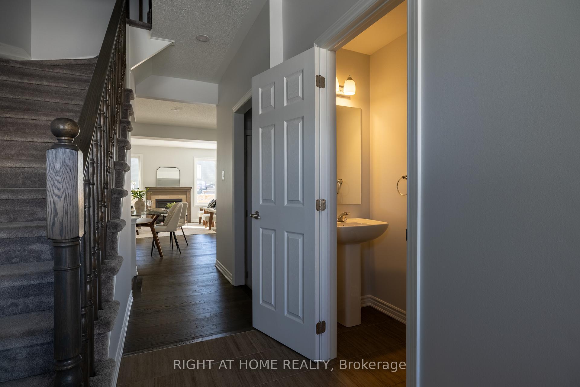 Photo 18 of 633 Monardia Way, Ottawa, Avalon West — HOMEH