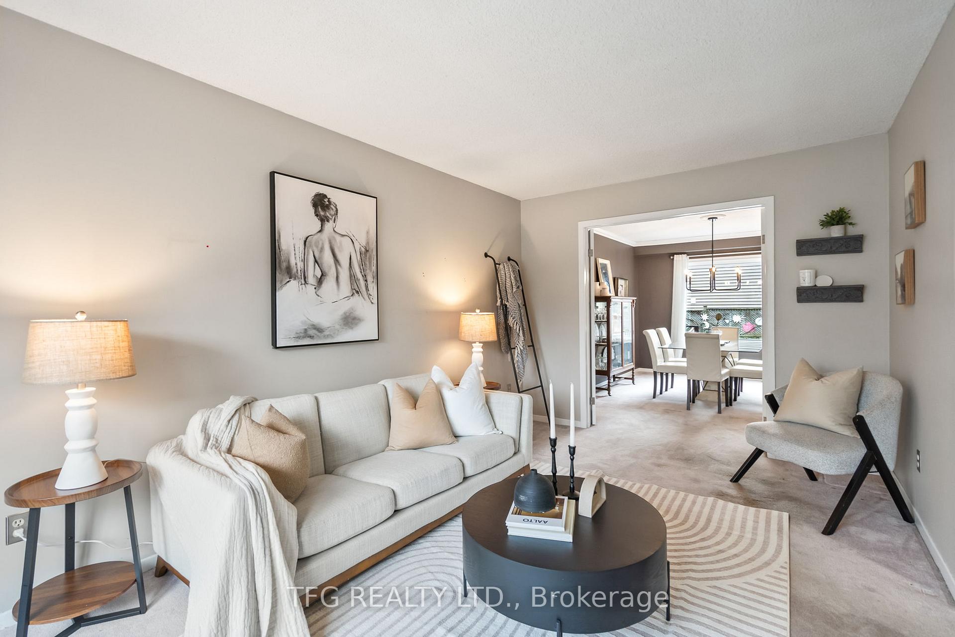 Photo 6 of 1272 Maple Ridge Drive, Pickering, Liverpool — HOMEH