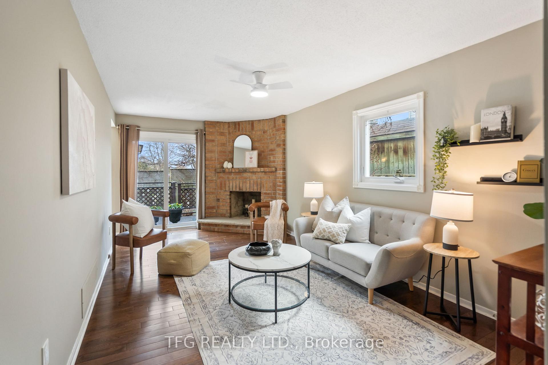 Photo 13 of 1272 Maple Ridge Drive, Pickering, Liverpool — HOMEH