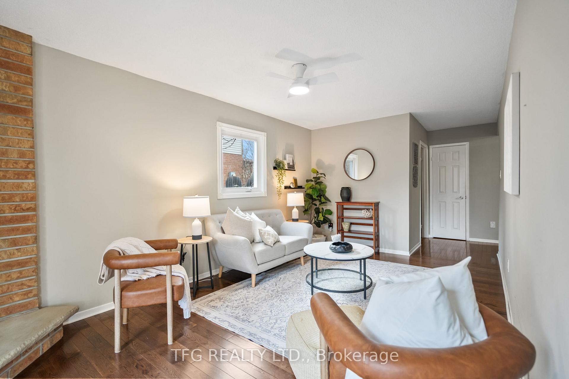 Photo 14 of 1272 Maple Ridge Drive, Pickering, Liverpool — HOMEH