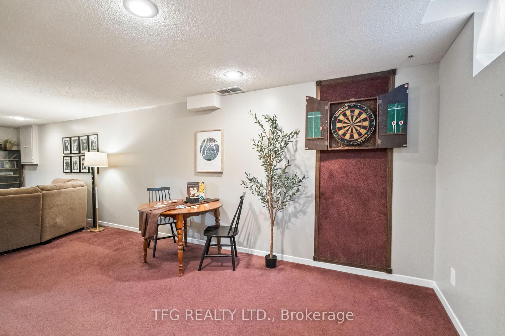 Photo 28 of 1272 Maple Ridge Drive, Pickering, Liverpool — HOMEH