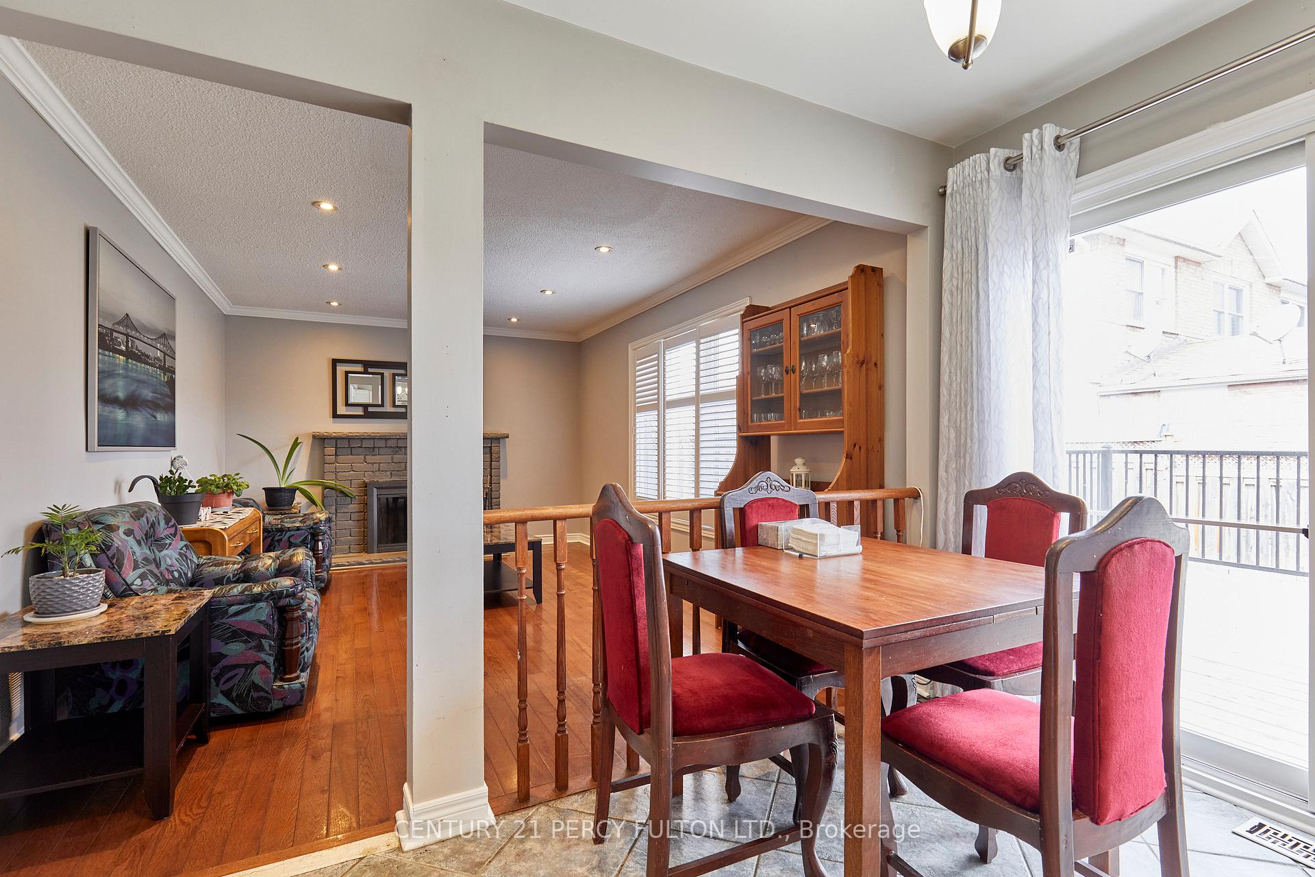 Photo 17 of 535 Gardenview Square, Pickering, Amberlea — HOMEH