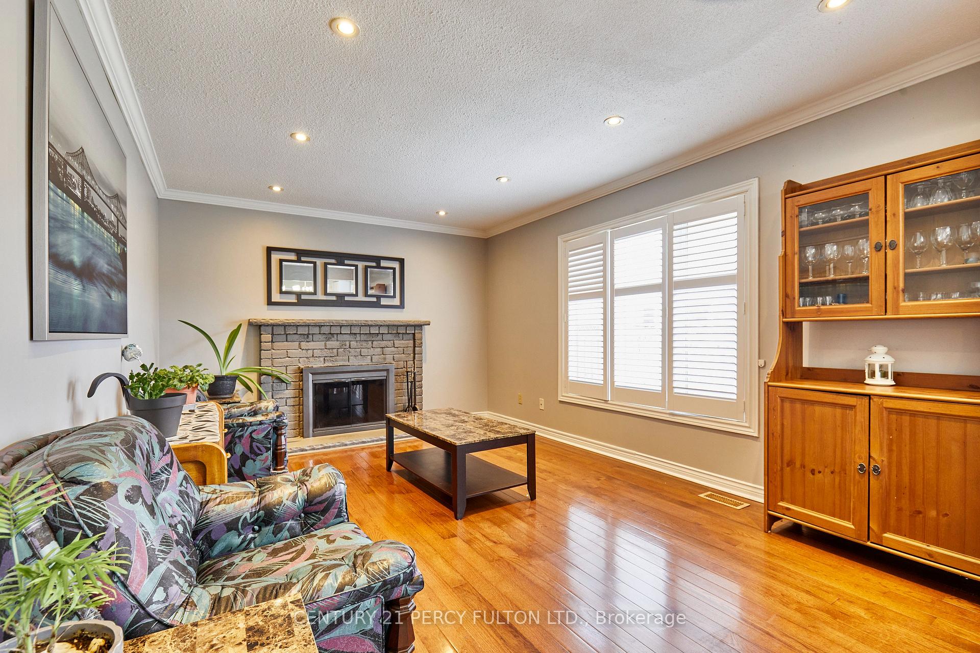 Photo 18 of 535 Gardenview Square, Pickering, Amberlea — HOMEH