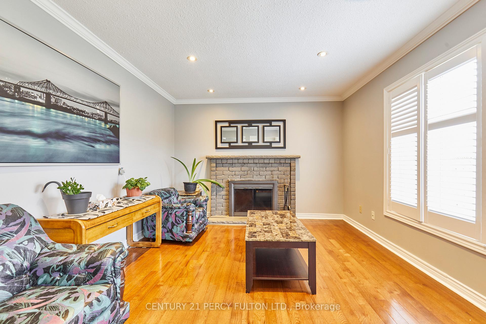 Photo 20 of 535 Gardenview Square, Pickering, Amberlea — HOMEH