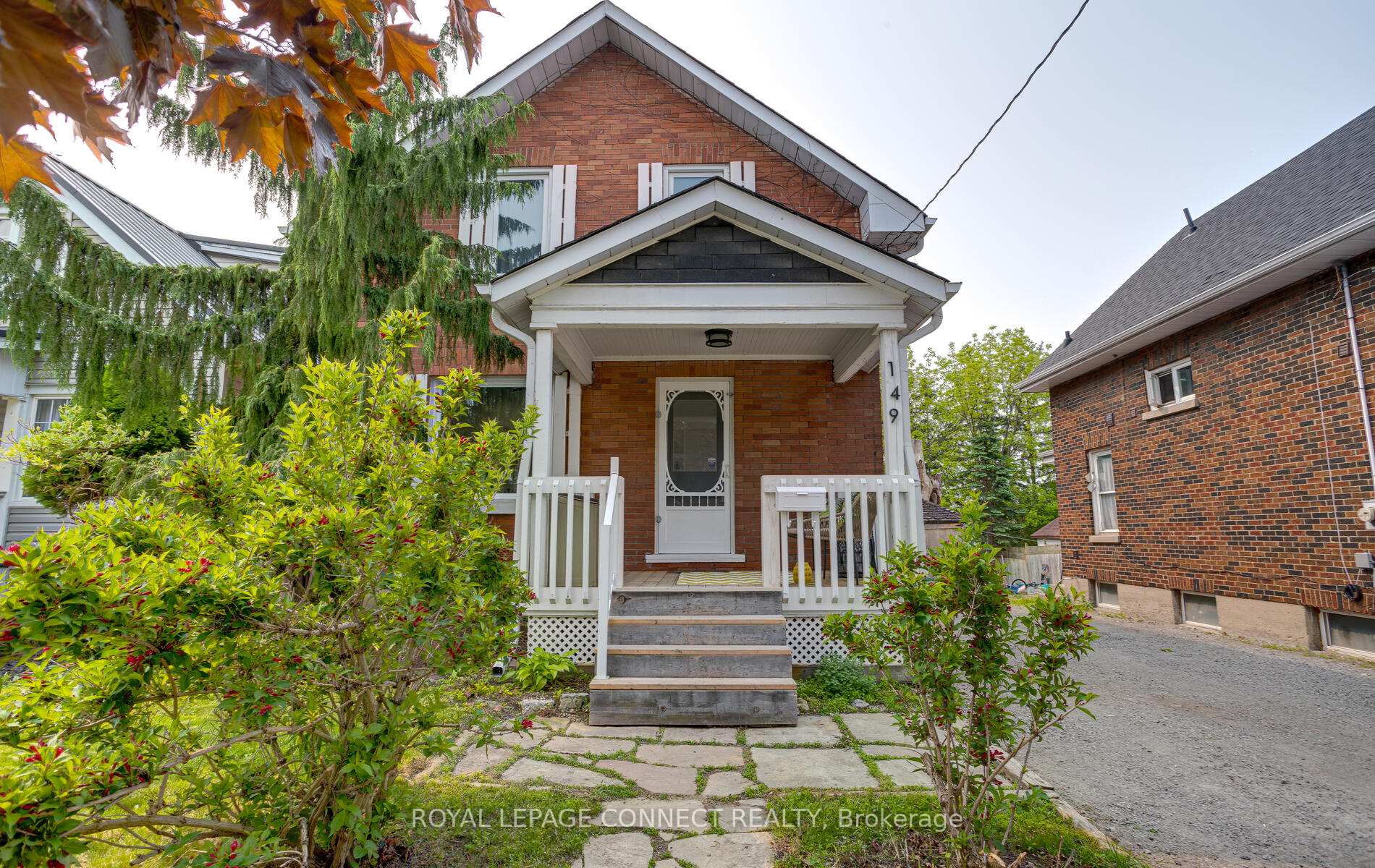 Photo 2 of 149 Alma Street, Oshawa, O'Neill — HOMEH
