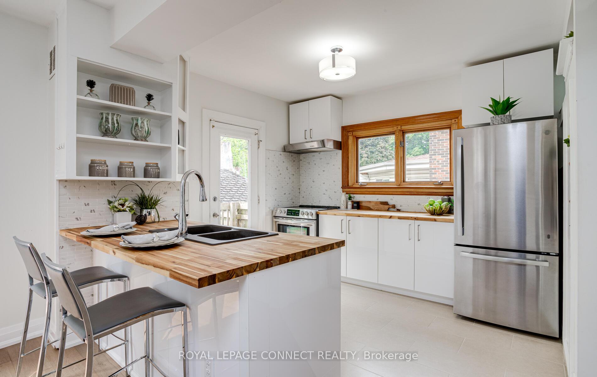 Photo 14 of 149 Alma Street, Oshawa, O'Neill — HOMEH