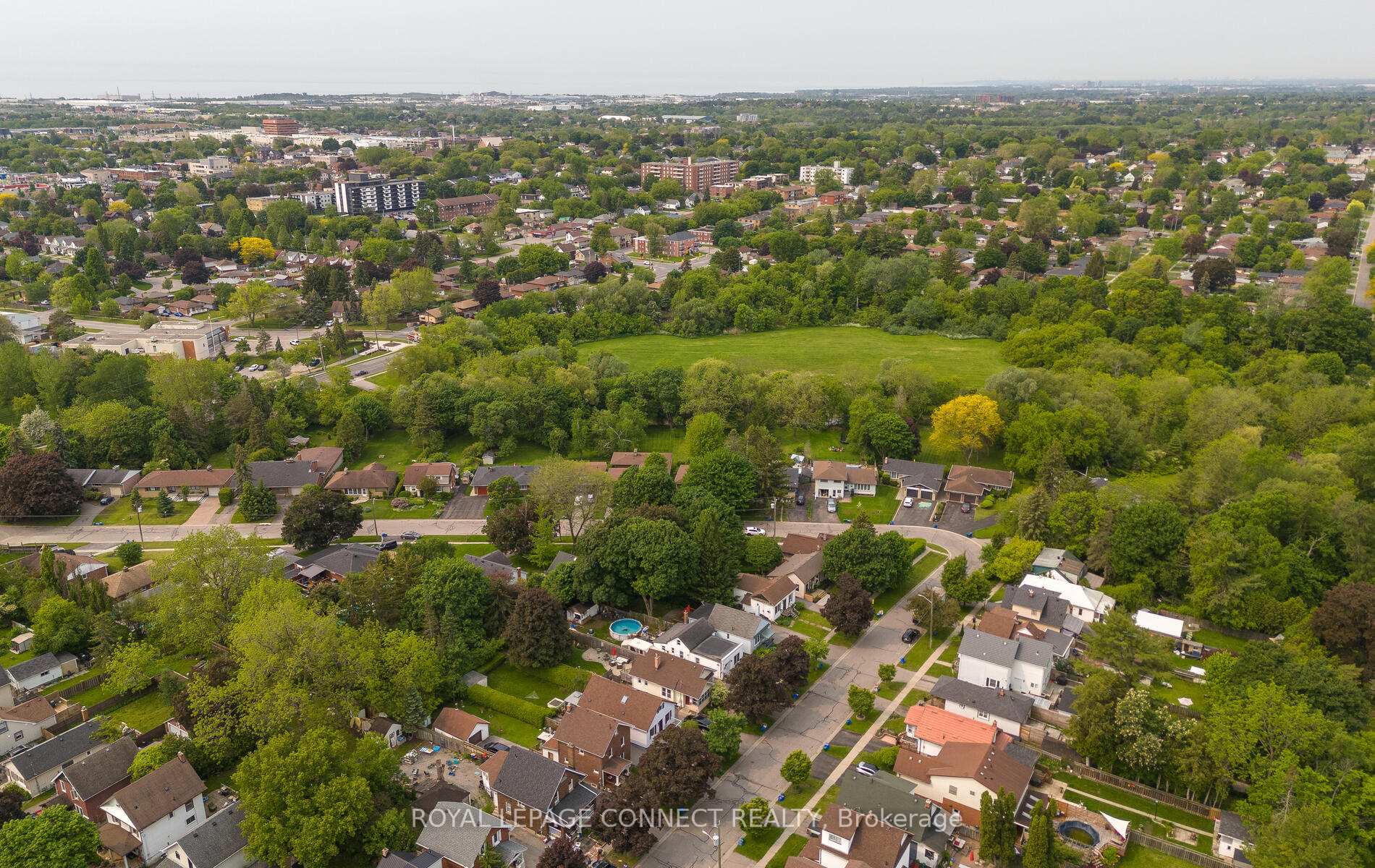 Photo 36 of 149 Alma Street, Oshawa, O'Neill — HOMEH