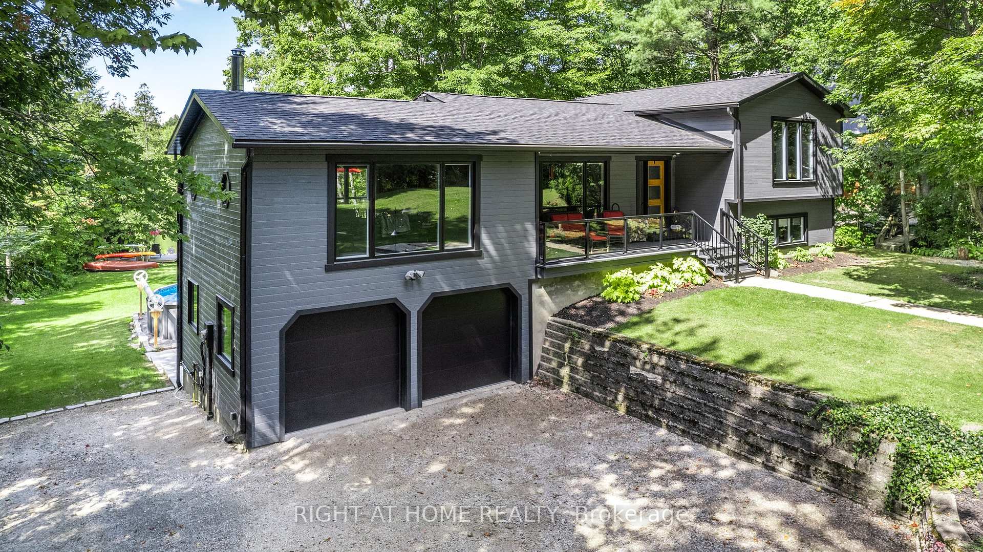 Front of 7592 East River Road