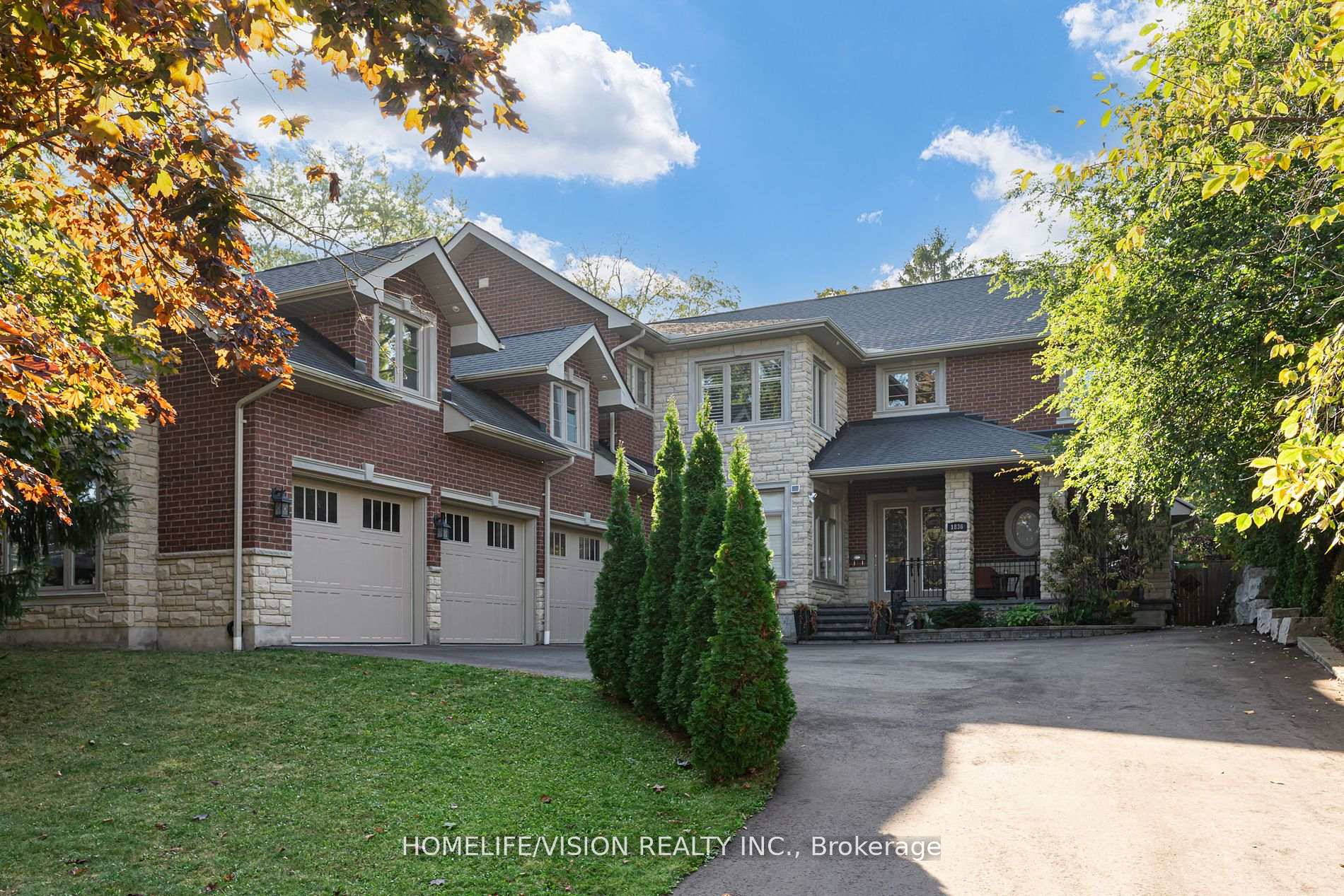 Photo 1 of 1836 Spruce Hill Road, Pickering, Dunbarton — HOMEH
