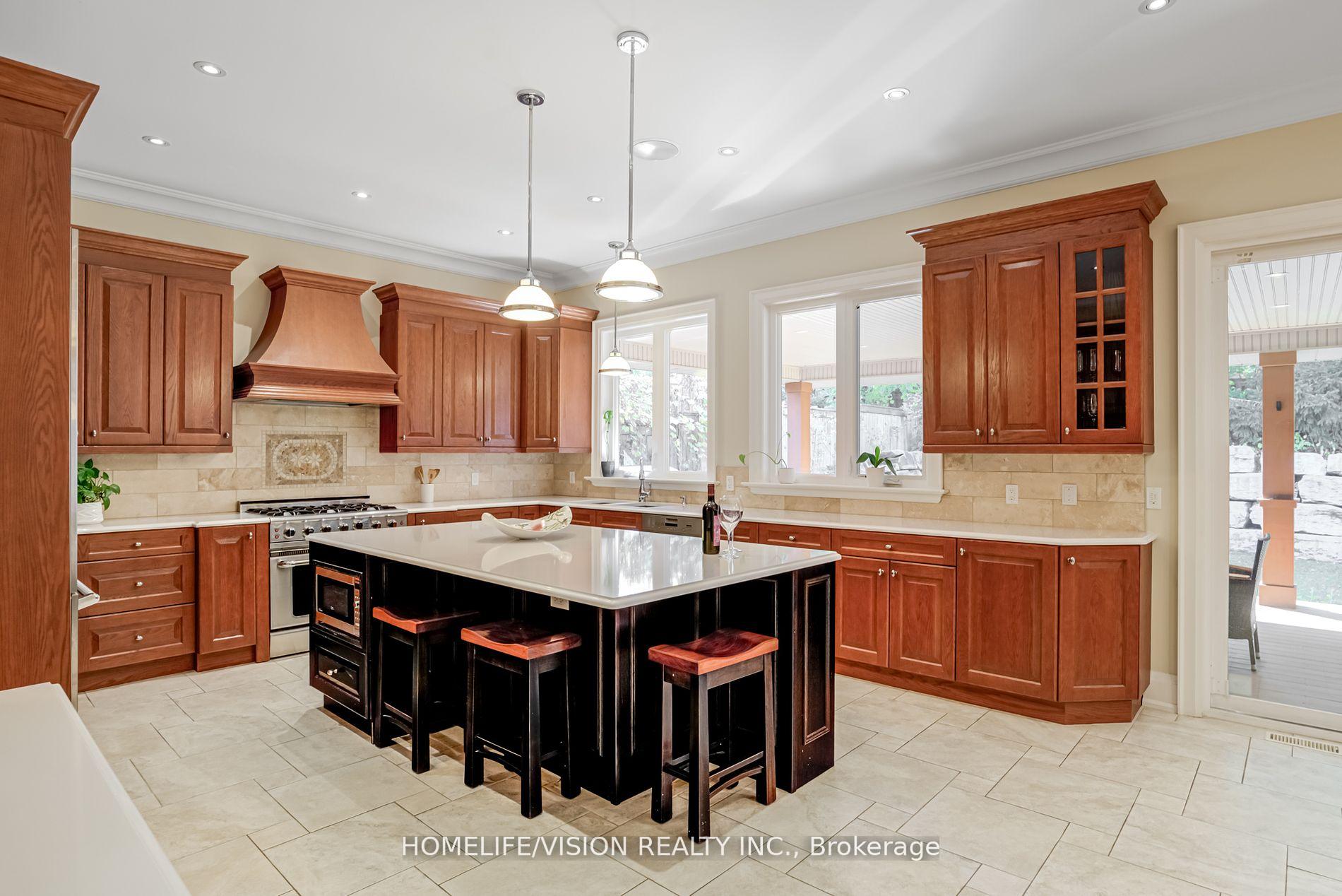 Photo 13 of 1836 Spruce Hill Road, Pickering, Dunbarton — HOMEH