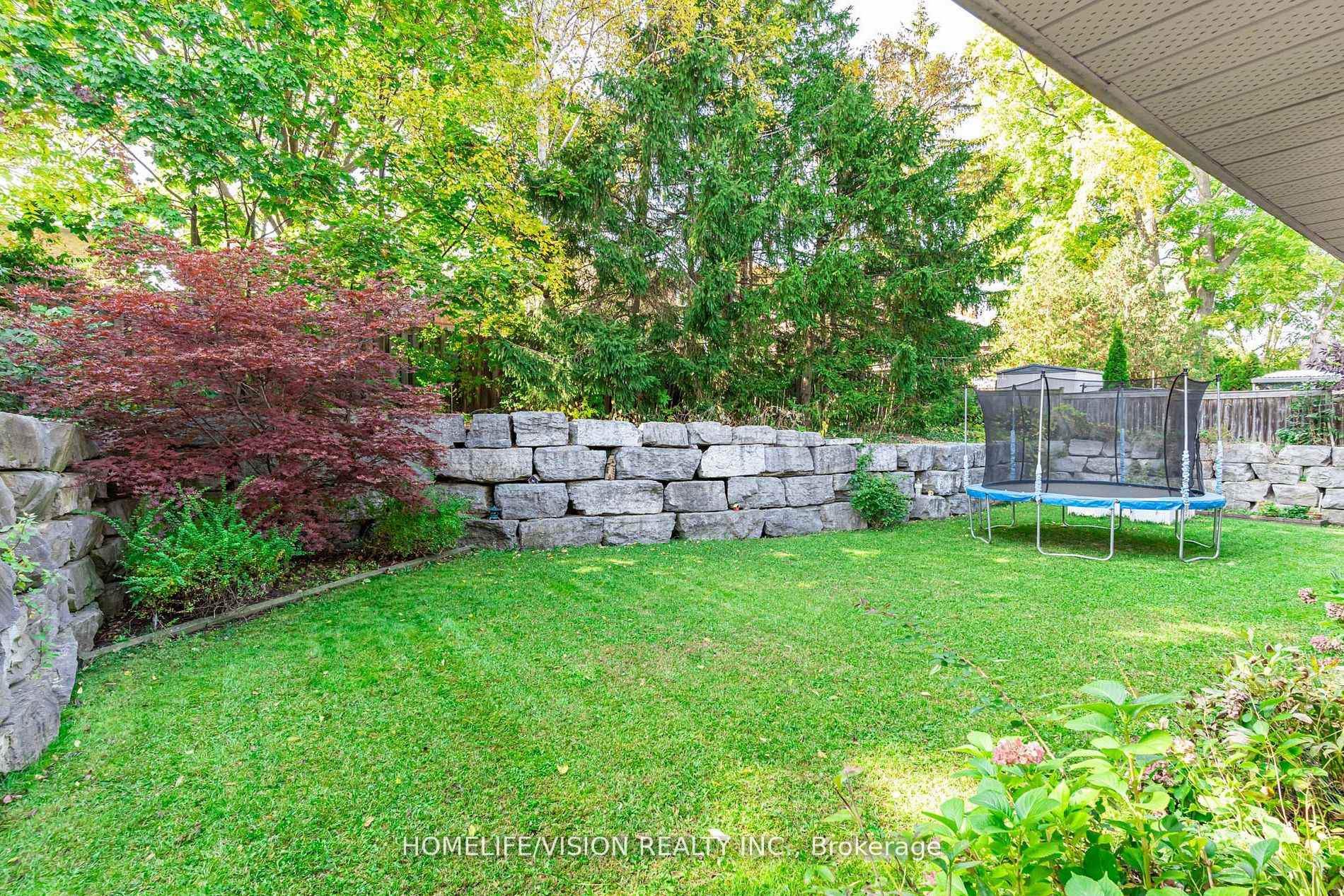Photo 37 of 1836 Spruce Hill Road, Pickering, Dunbarton — HOMEH