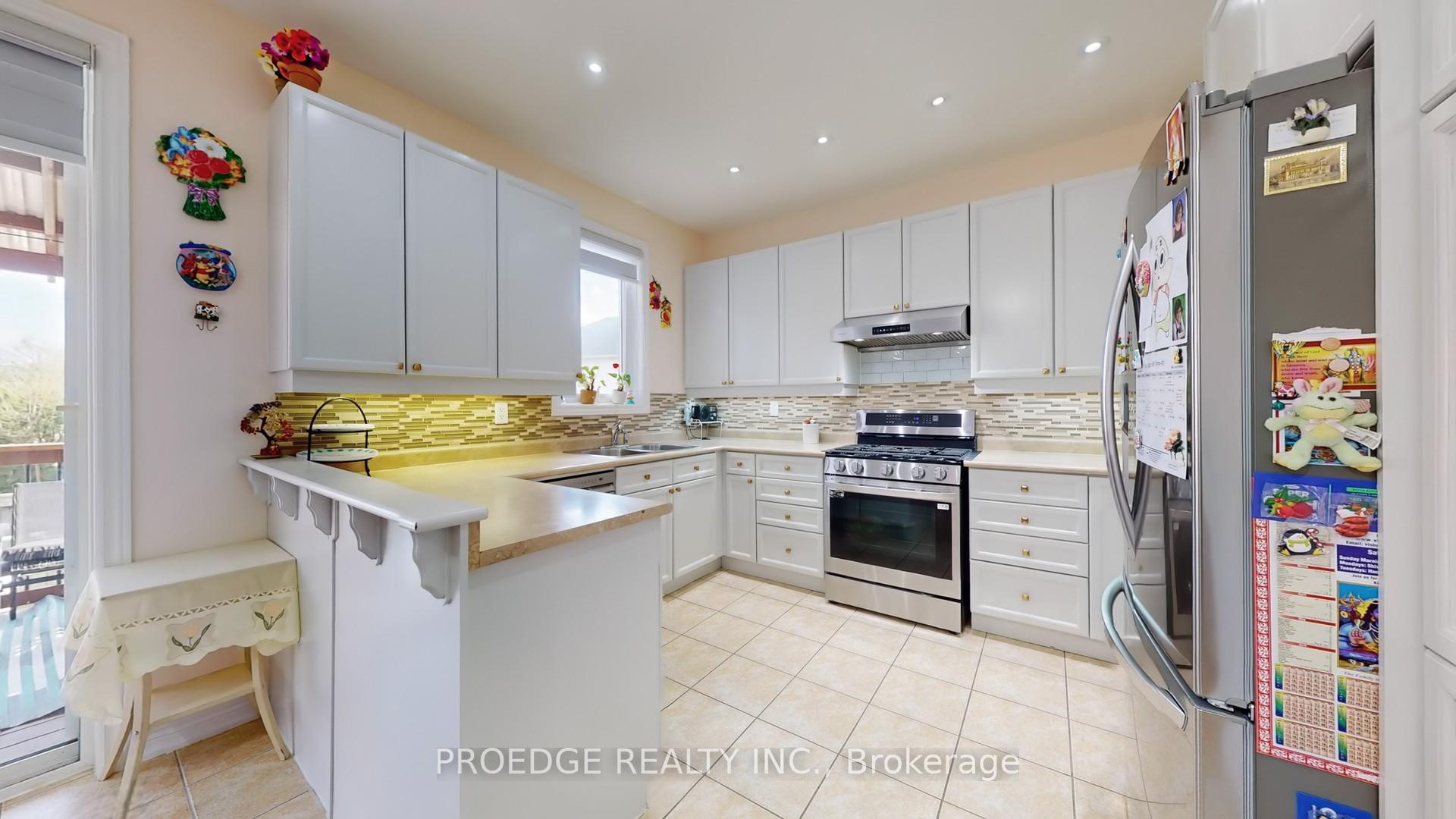 Photo 15 of 2227 Minsky Place, Oshawa, Windfields — HOMEH