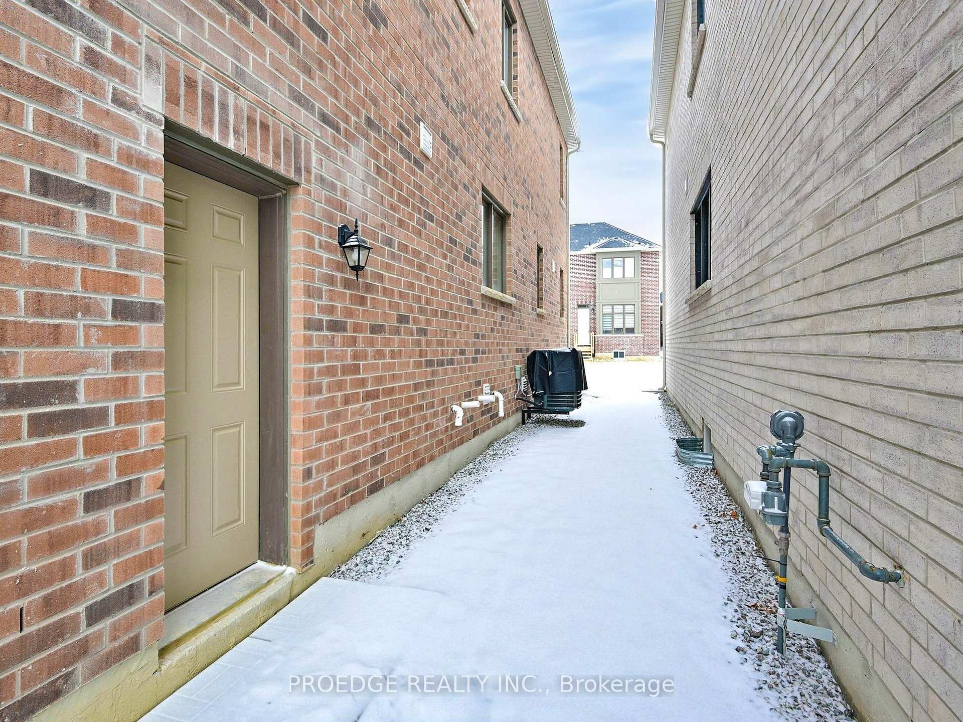 Photo 44 of 2856 Foxden Square, Pickering, Rural Pickering — HOMEH